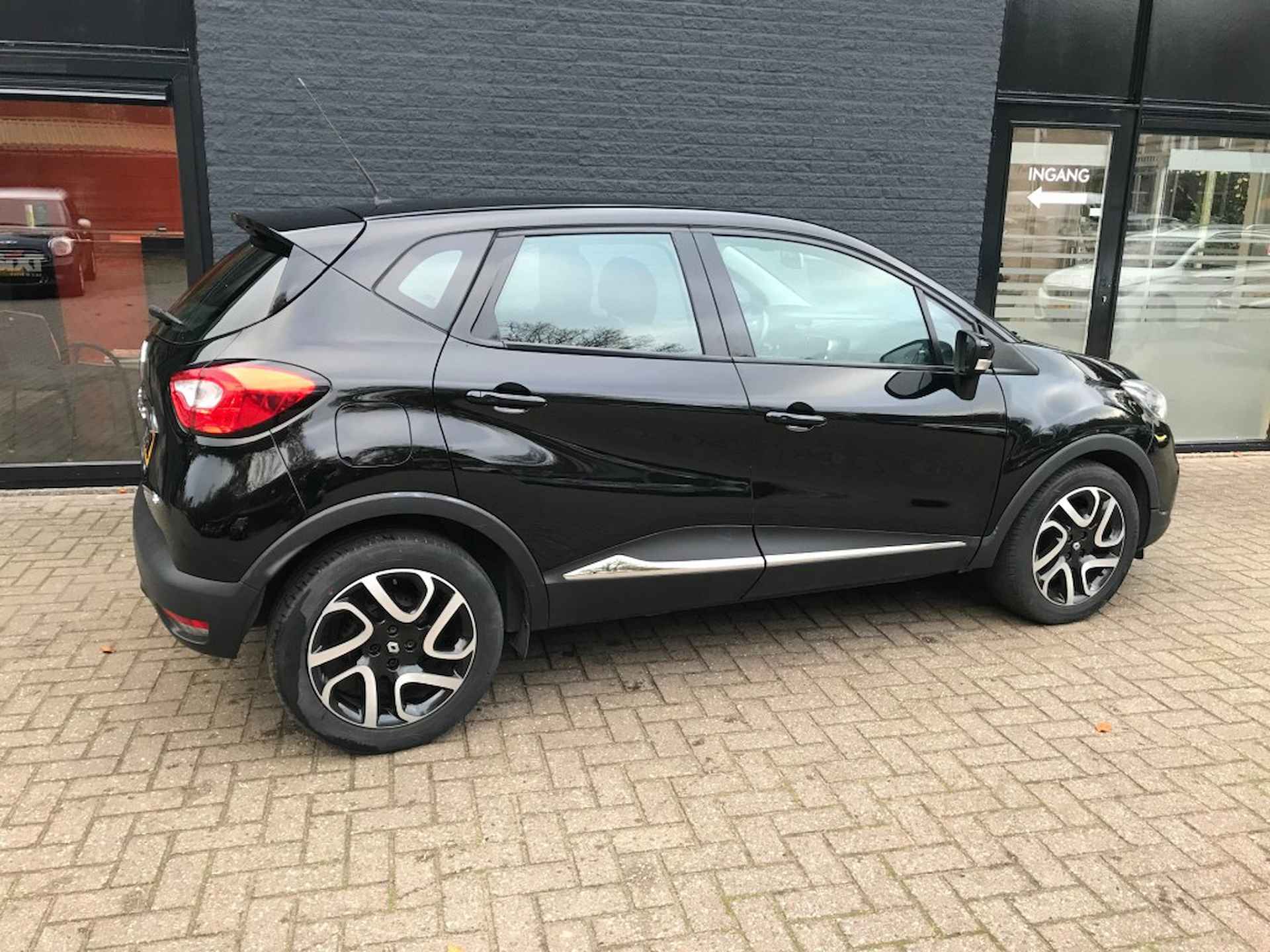 RENAULT Captur 1.2 TCE Dynamique ** Automaat/Camera** - 6/25