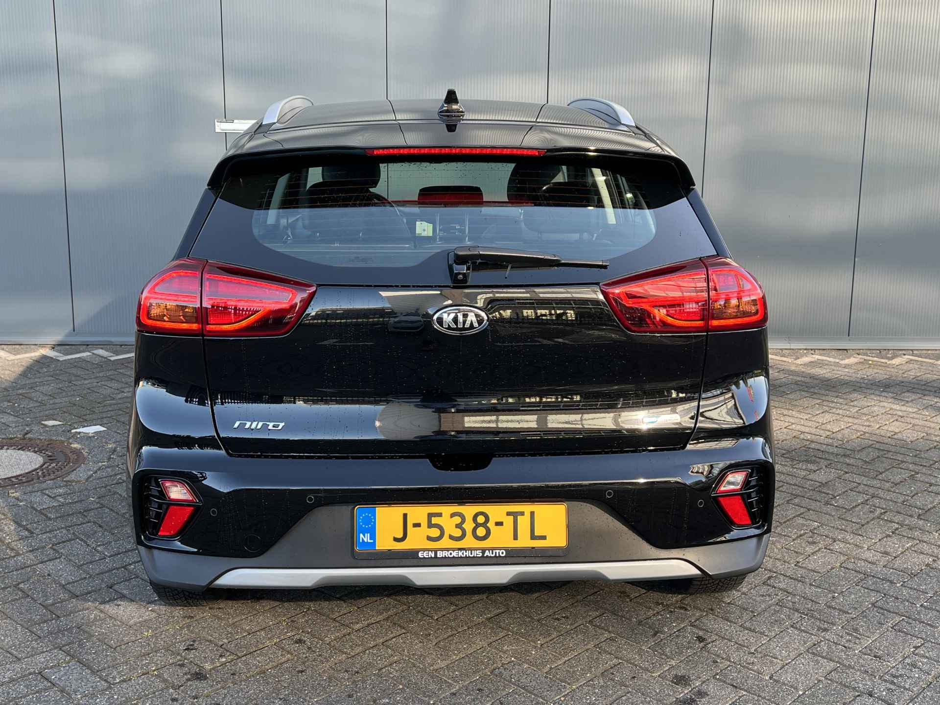 Kia Niro 1.6 Hybrid 140pk DynamicLine Automaat | Leder | Carplay | Camera | Climate | Navigatie | Parkeersensoren | Adapt. Cruisecontrol - 5/28