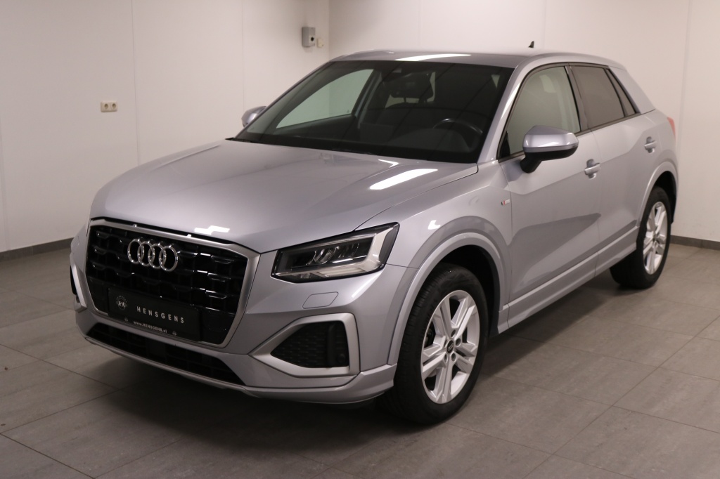 Audi Q2 35 TFSI S edition | Leder | Camera