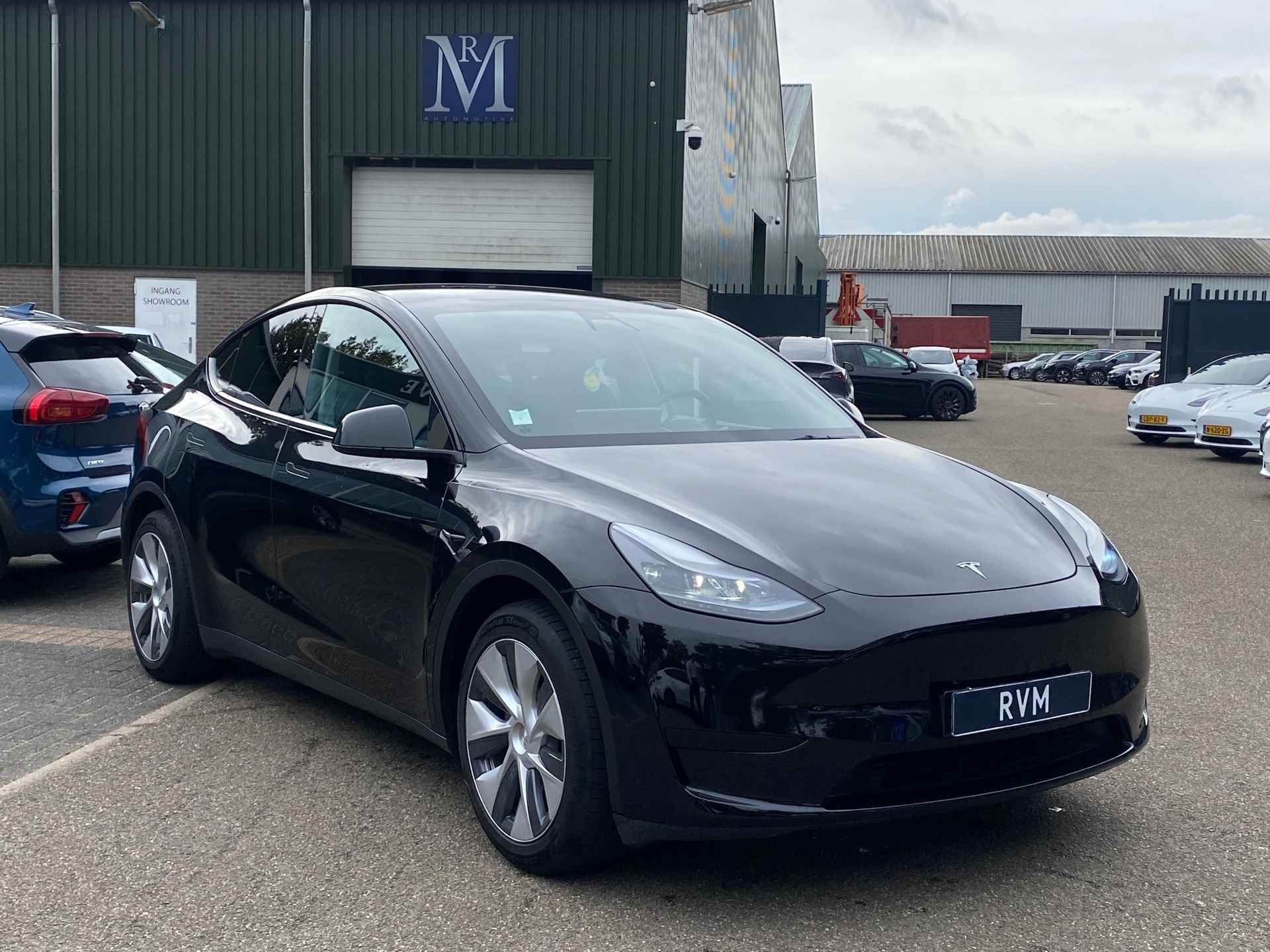 Tesla Model Y RWD 58 kWh | * 35.899 NA SUBSIDIE * | PANO | LEDER | FAB GARANTIE T/M 5-2027! - 4/28