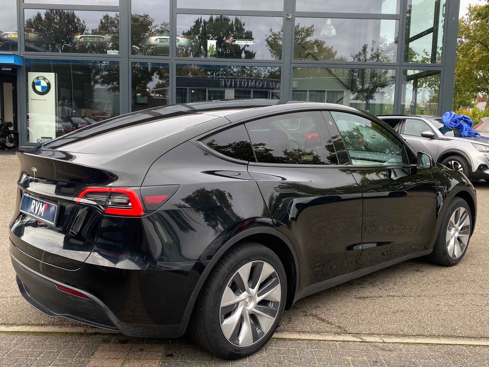 Tesla Model Y RWD 58 kWh | * 35.899 NA SUBSIDIE * | PANO | LEDER | FAB GARANTIE T/M 5-2027! - 5/28