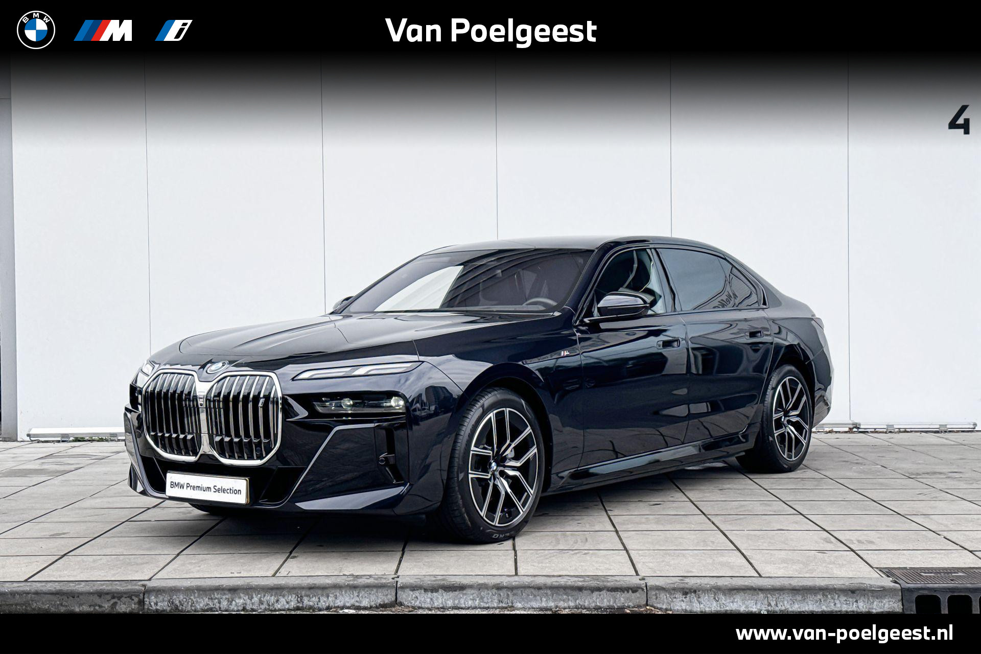 BMW i7 xDrive60 106 kWh Integrale Active Besturing / Panorama Skylounge / Zonnerol Gordijn / Getinte Ramen Achter / Stoelventilatie Voor & Achter / Multifunctionele Stoelen Achter / Massage Functie Voor & Achter / Driving Assistant Prof / Parking Assistant Prof / Warmte Comfort Pakket