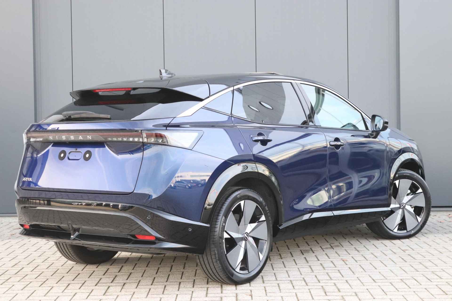 Nissan Ariya 66 kWh Evolve |20-inch L.M.Velgen| 22KW Lader| Parelmoer lak| Apple/Android-auto| Head-up display| verwarmde stoelen/stuur/voorruit| - 3/49