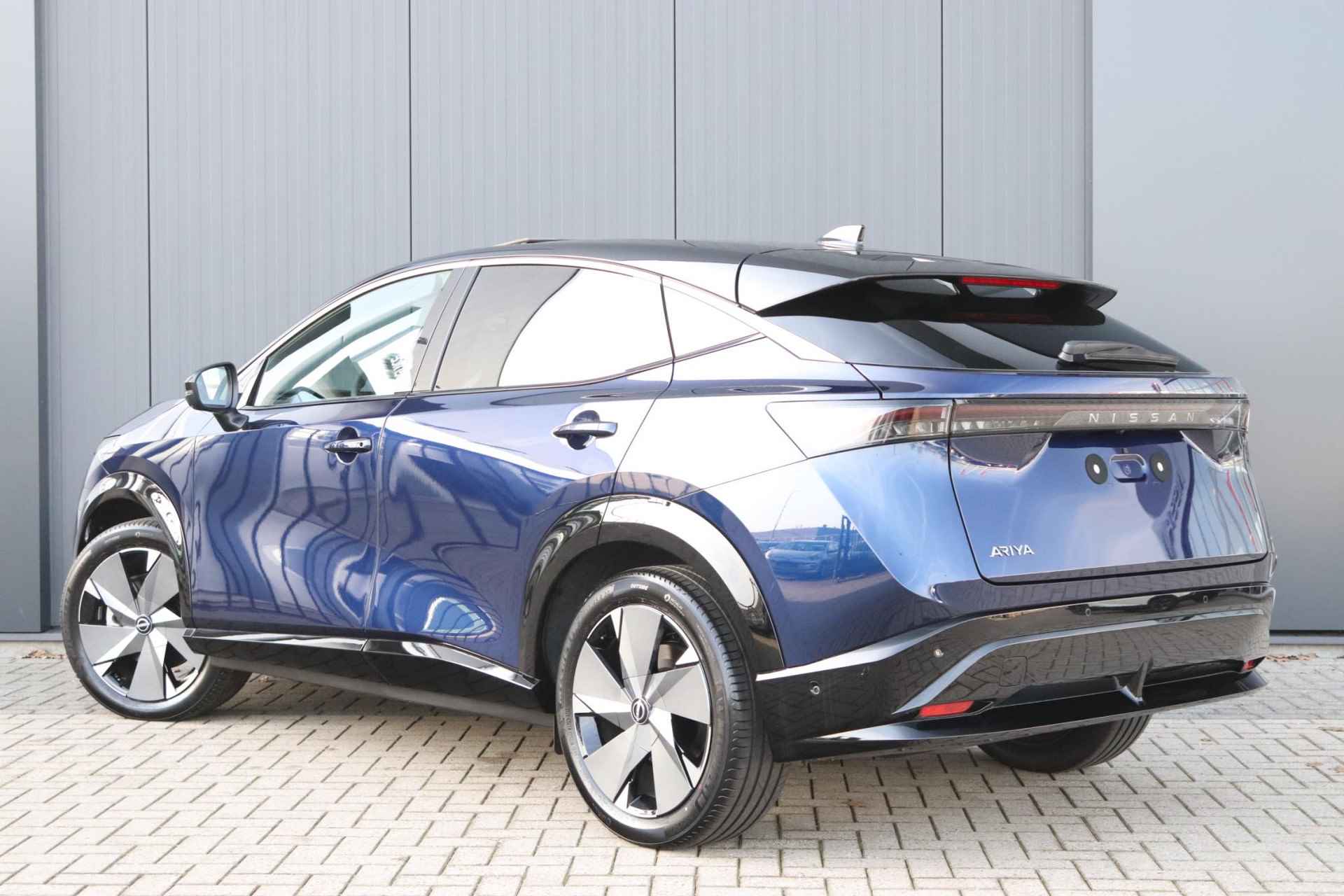 Nissan Ariya 66 kWh Evolve |20-inch L.M.Velgen| 22KW Lader| Parelmoer lak| Apple/Android-auto| Head-up display| verwarmde stoelen/stuur/voorruit| - 4/49