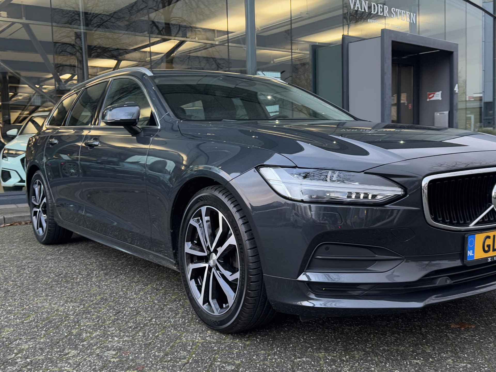 Volvo V90 2.0 T4 Momentum Standkachel | Elek. Trekhaak | Dealer Onderhouden - 16/21