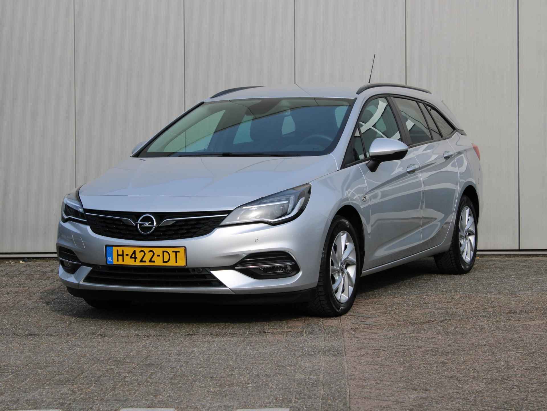 Opel Astra Sports Tourer 1.2 Business Edition | Navi / Camera / Climate - 6/24