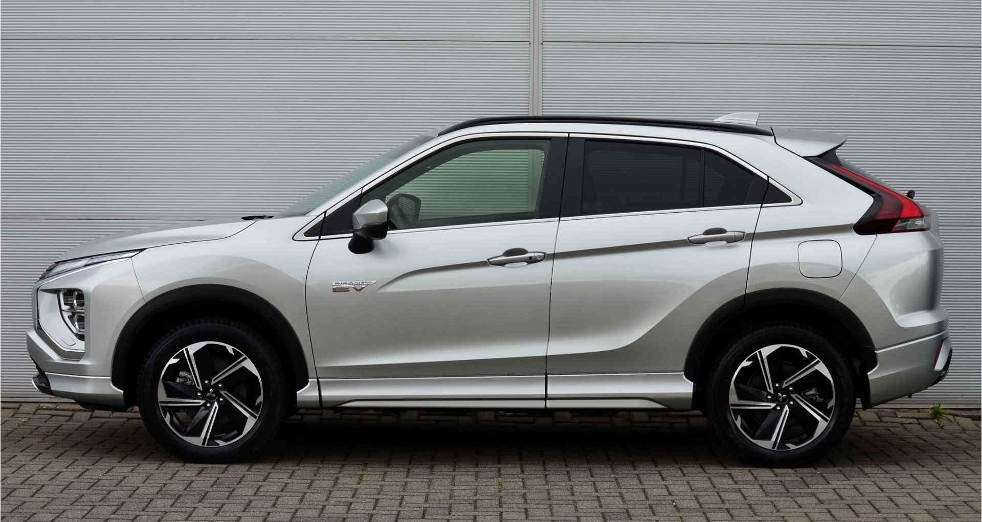 Mitsubishi Eclipse Cross PHEV 2.4 EXECUTIVE 4WD | PLUG IN HYBRID | ALL SEASON BANDEN | ADAPTIEF CRUISE | TREKHAAK 1500KG | FABRIEKGARANTIE TOT 28-12-2031* | ALL-IN RIJKLAARPRIJS - 7/48