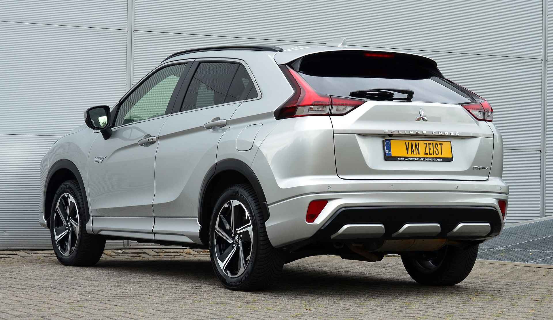 Mitsubishi Eclipse Cross PHEV 2.4 EXECUTIVE 4WD | PLUG IN HYBRID | ALL SEASON BANDEN | ADAPTIEF CRUISE | TREKHAAK 1500KG | FABRIEKGARANTIE TOT 28-12-2031* | ALL-IN RIJKLAARPRIJS - 9/48