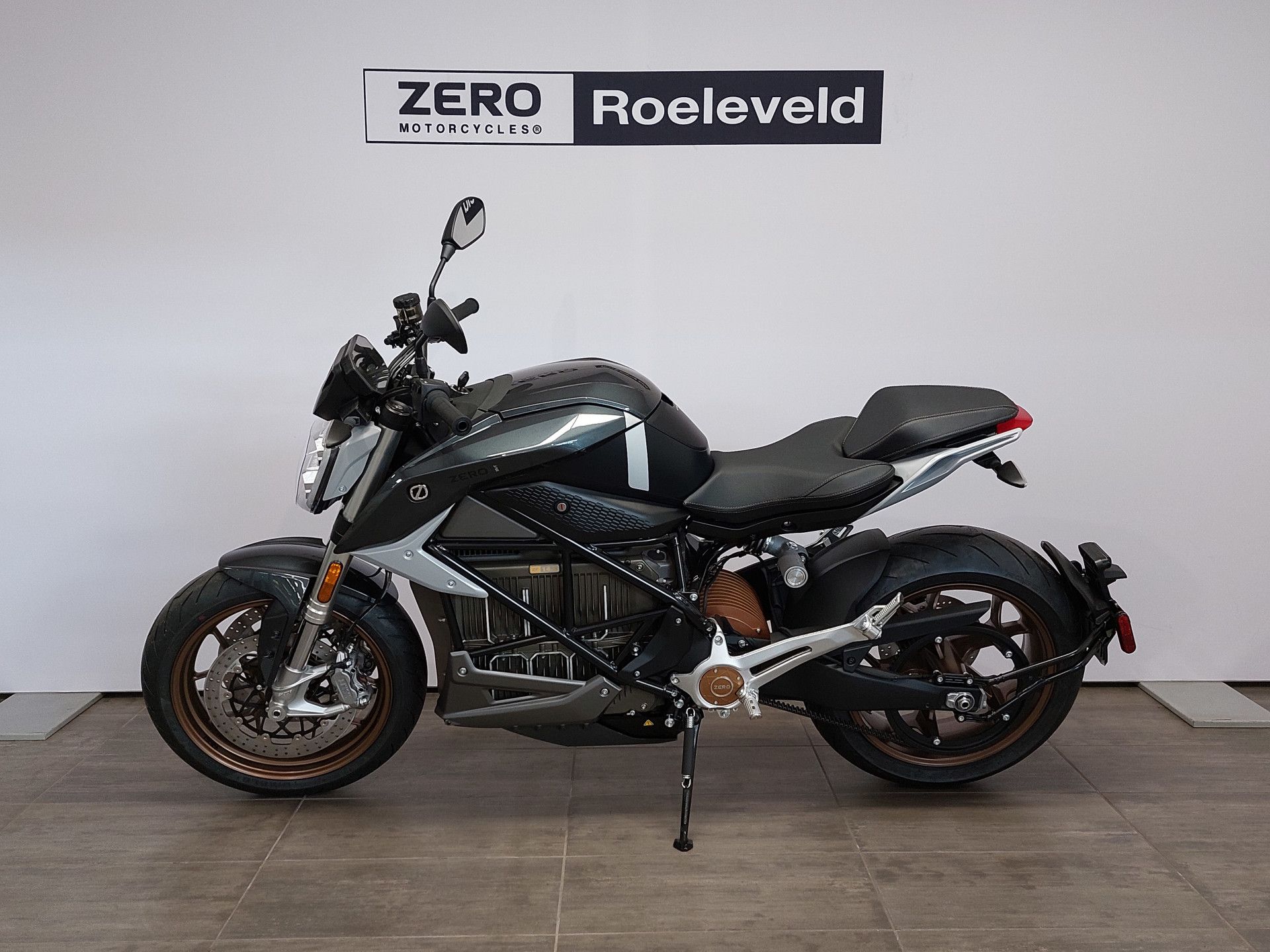 Zero Motorcycles SR/F ZF14.4 Premium | MIA- en VAMIL regeling weer mogelijk bij viaBOVAG.nl