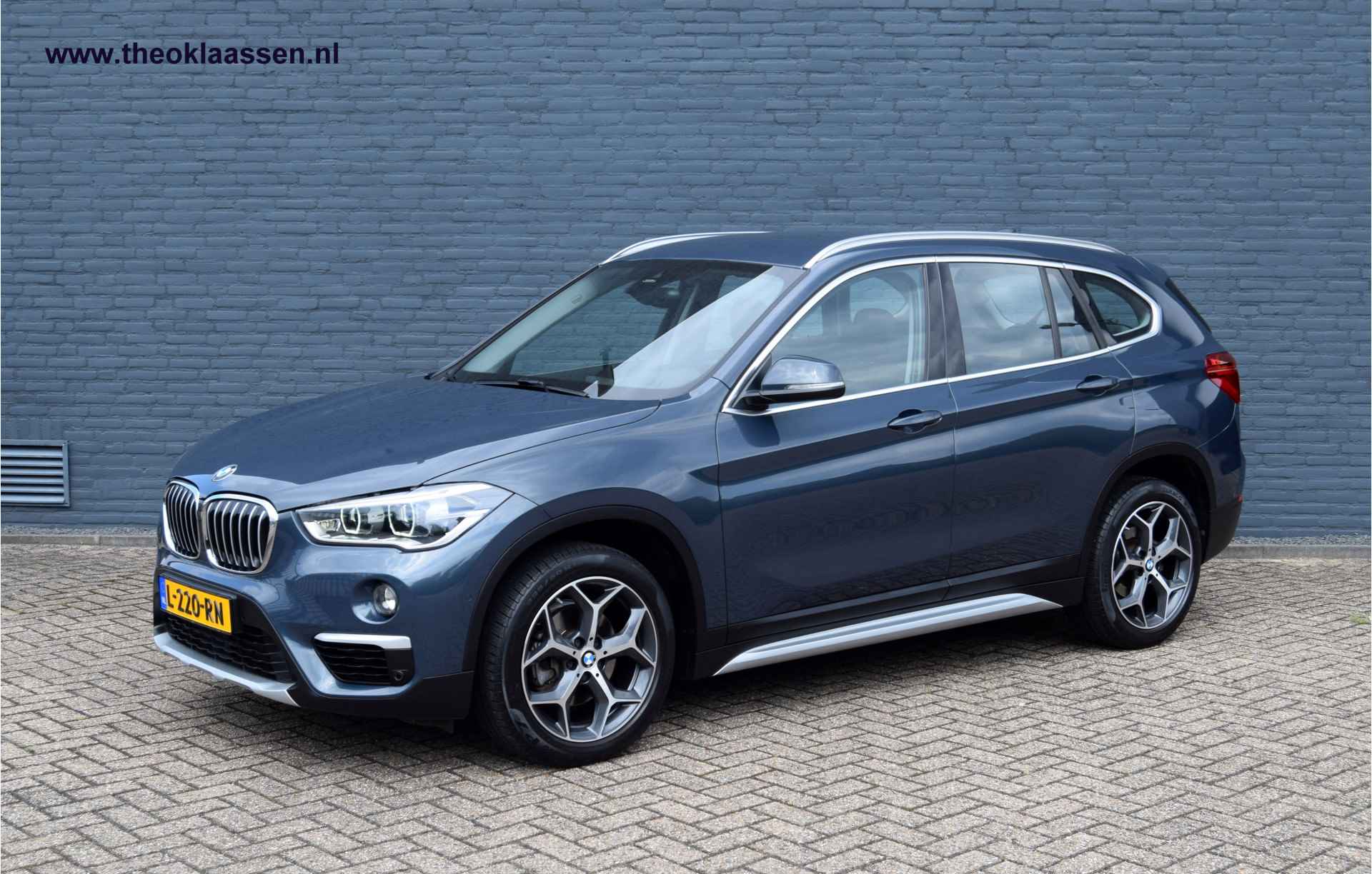 BMW X1 sDrive18i High Executive X-Line Automaat - 3/37