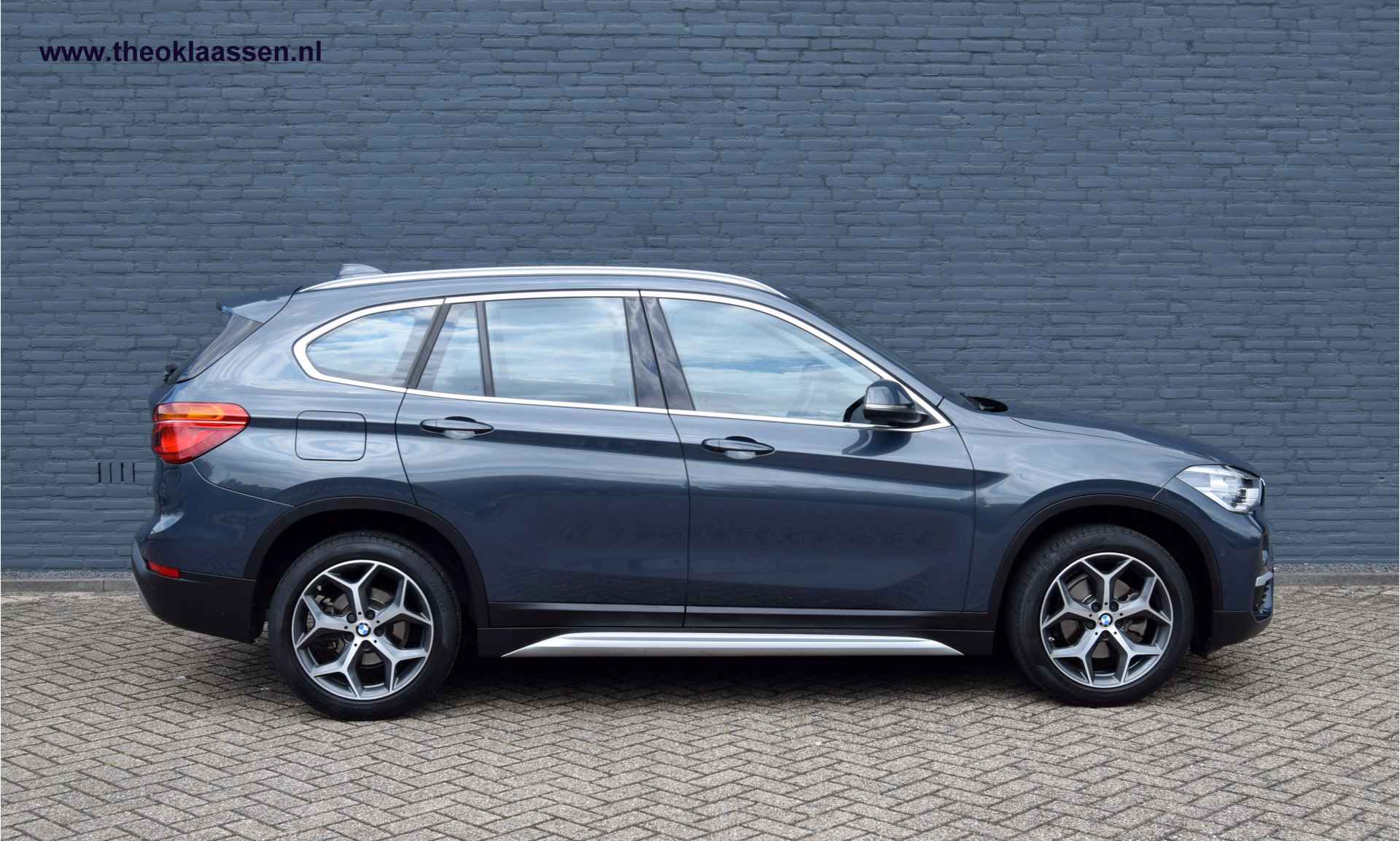 BMW X1 sDrive18i High Executive X-Line Automaat - 10/37