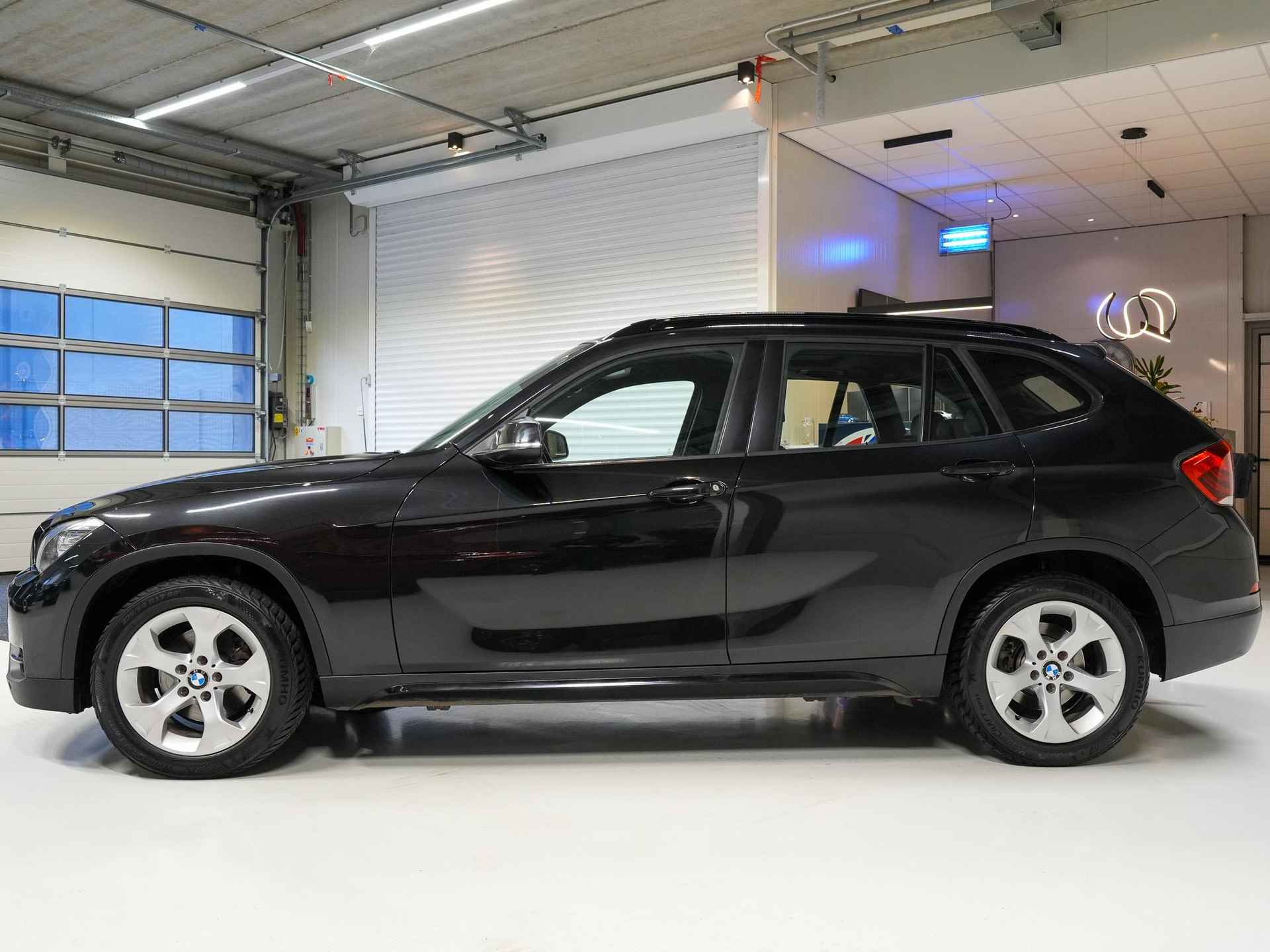 BMW X1 xDrive25d High Executive Uniek!! - 5/35