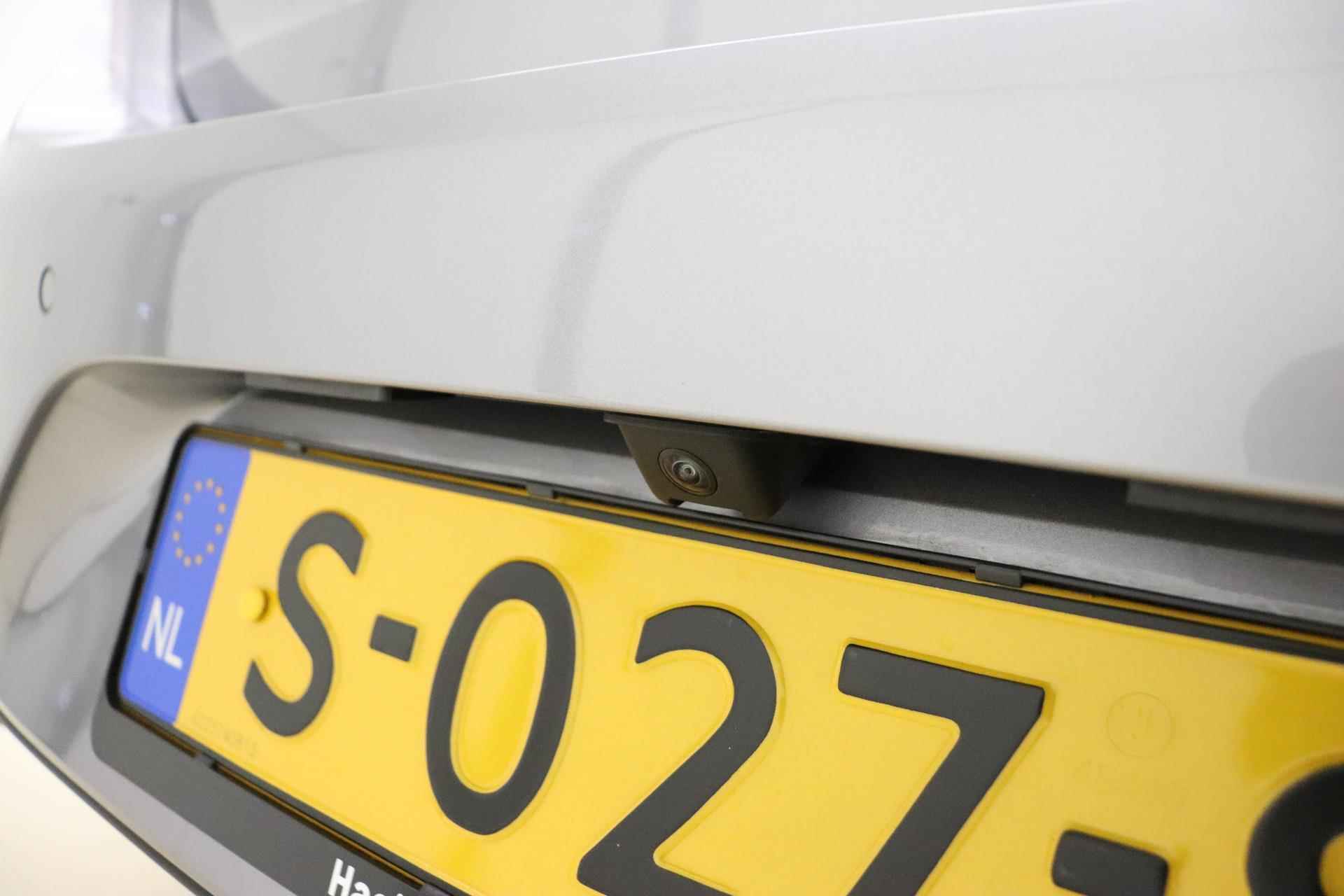 Opel Corsa 1.2 GS Line 130 PK Automaat | Navigatie | Climate control | Camera | Lichtmetalen velgen black | Zwart dak | Dodehoekassistent - 15/38