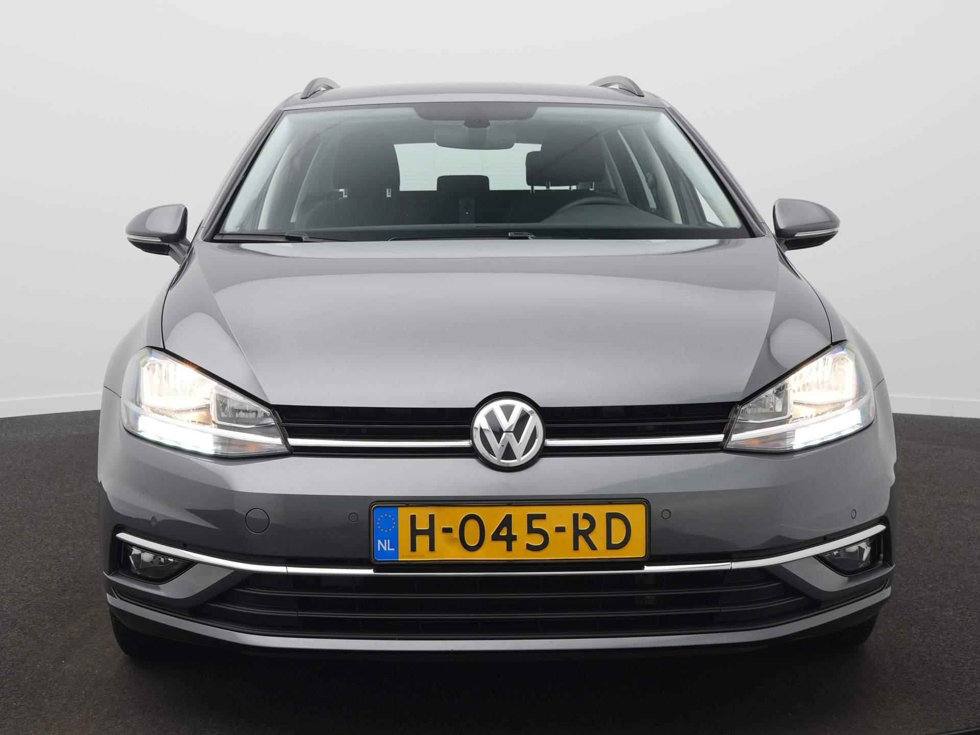 Volkswagen Golf Variant 1.0 TSI Comfortline / Trekhaak / Climate / Sensoren - 2/41