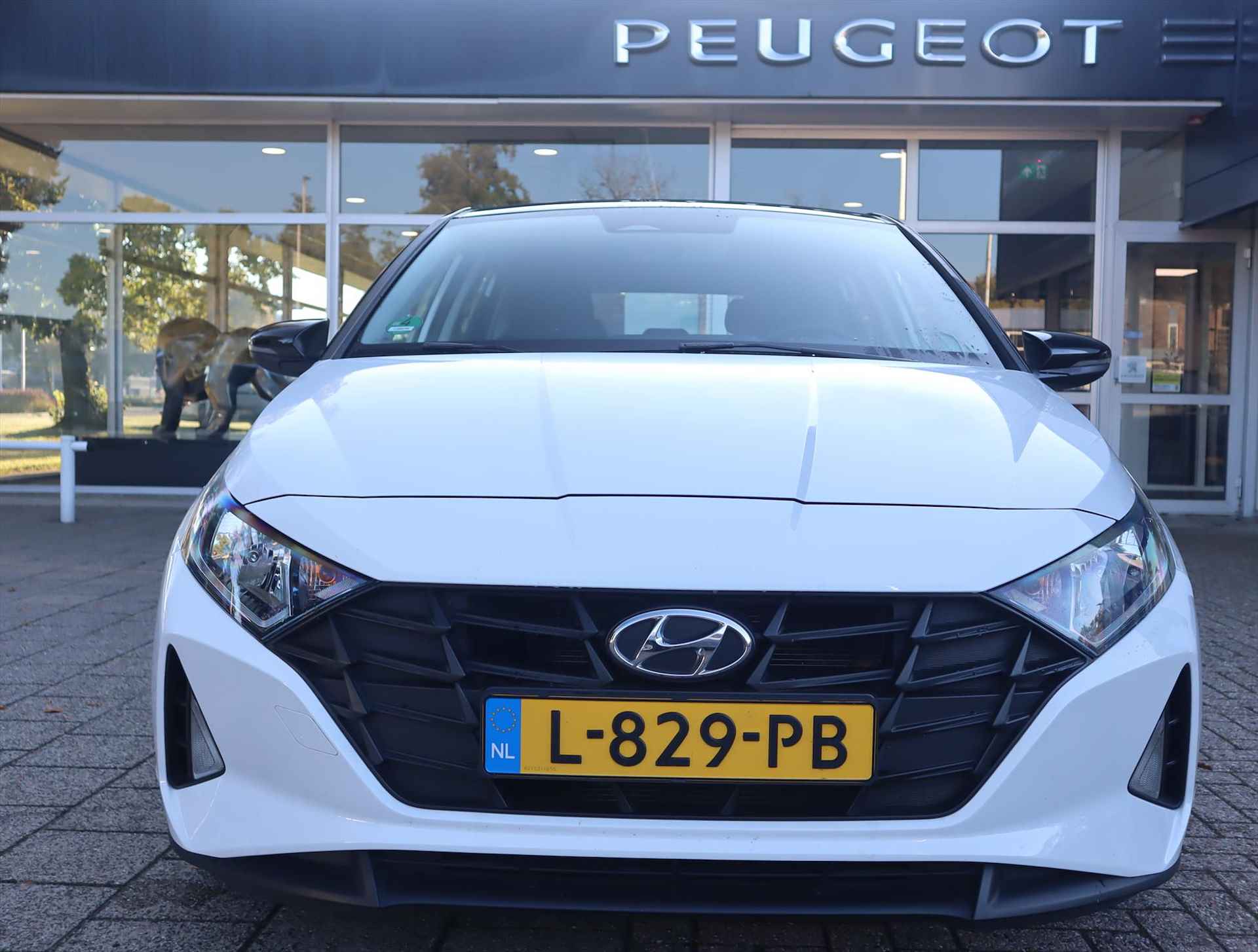 Hyundai I20 Comfort Smart 1.2 MPI 84PK, Rijklaarprijs, Navigatie Camera Lichtmetalen velgen - 14/61