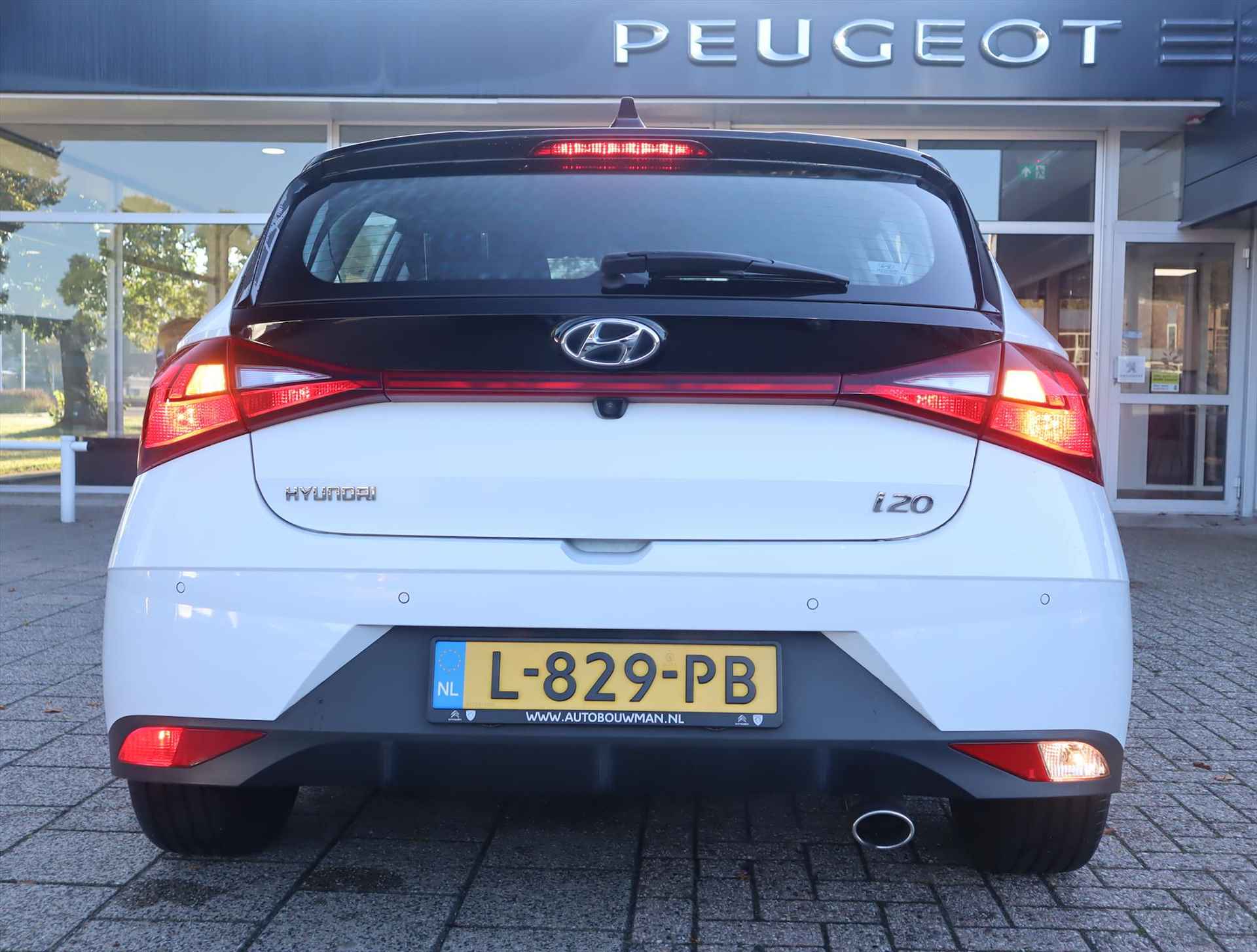 Hyundai I20 Comfort Smart 1.2 MPI 84PK, Rijklaarprijs, Navigatie Camera Lichtmetalen velgen - 17/61