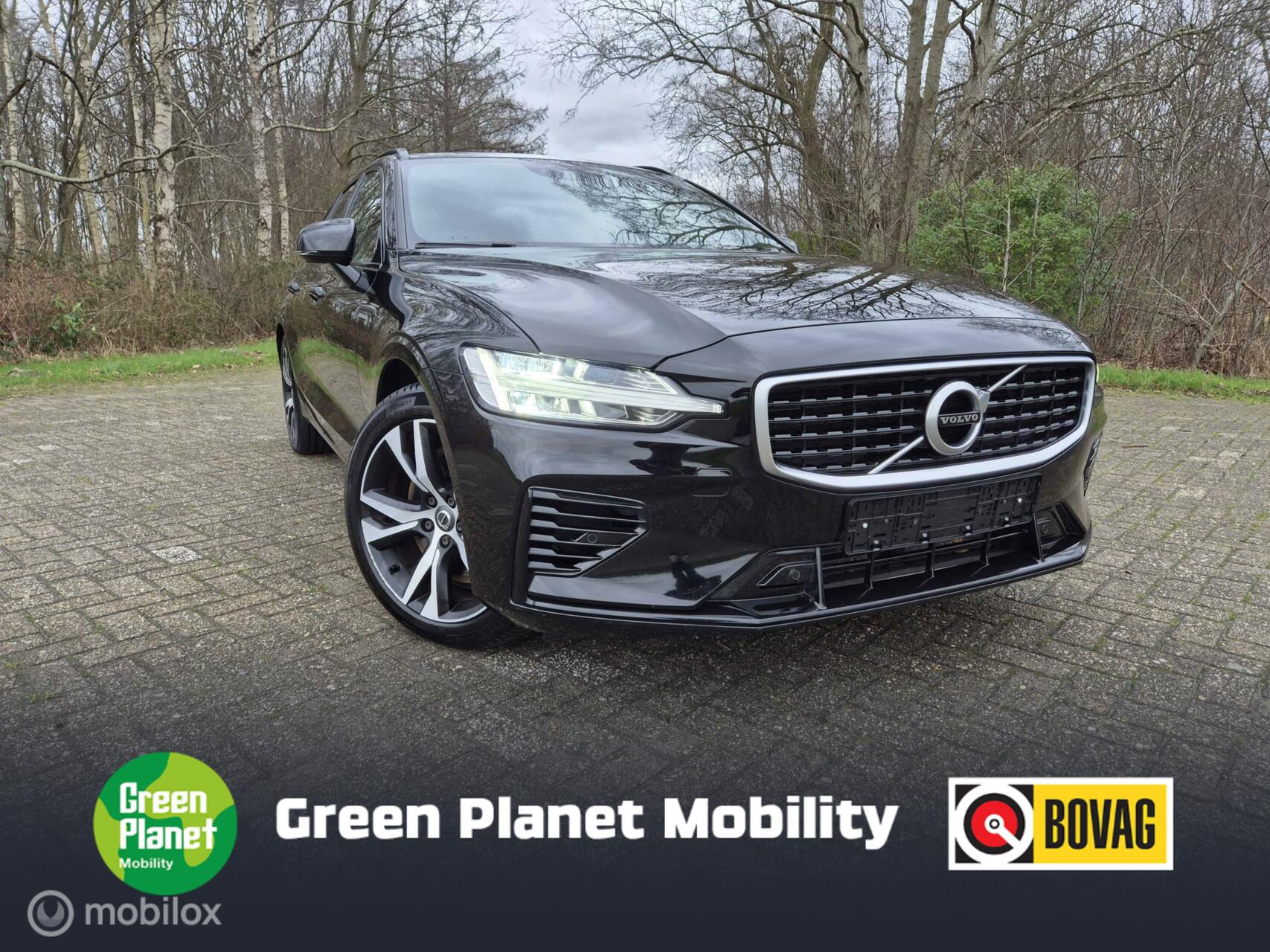 Volvo V60 2.0 T8 Twin Engine AWD R-Design|Leder