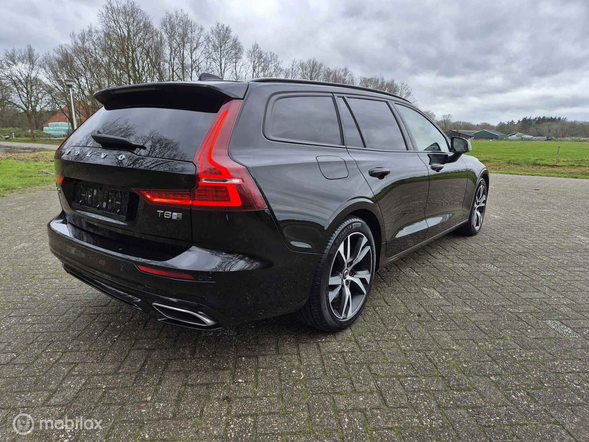 Volvo V60 2.0 T8 Twin Engine AWD R-Design|Leder - 9/40