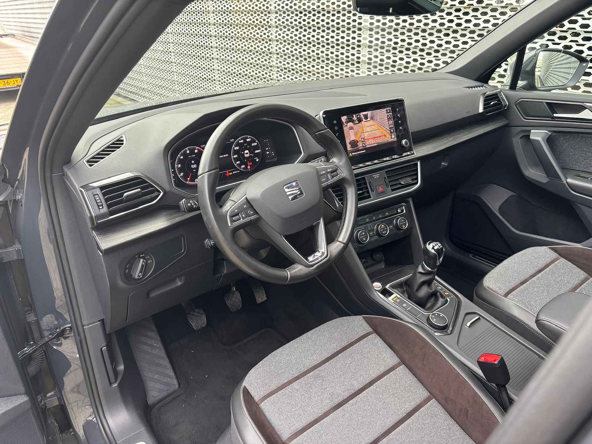 SEAT Tarraco 1.5 TSI 150pk Xcellence 7p. / 7 Persoons / Panoramadak / Digitale Cockpit / LED / Achteruitrijcamera / 20" LMV - 21/27