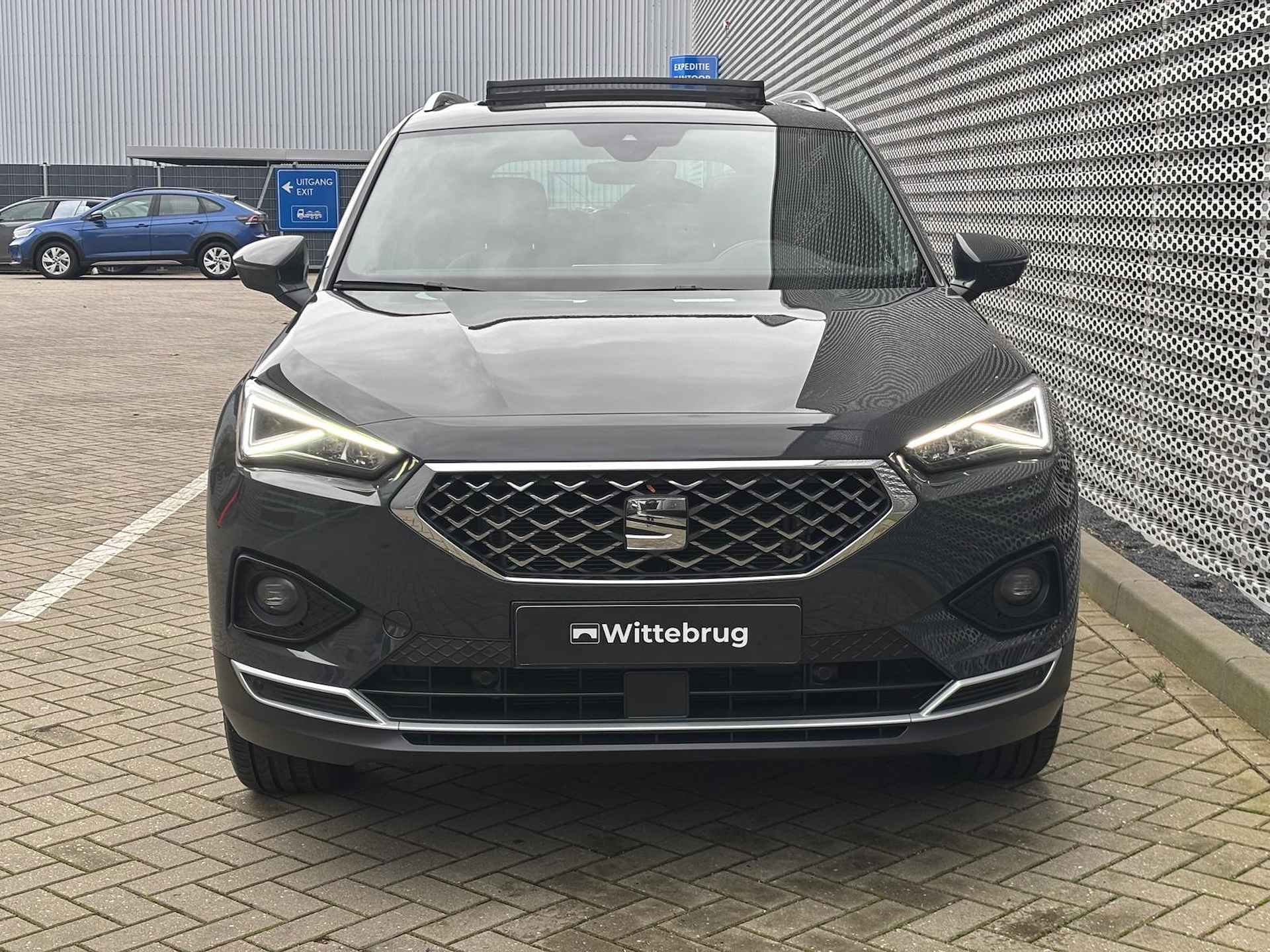 SEAT Tarraco 1.5 TSI 150pk Xcellence 7p. / 7 Persoons / Panoramadak / Digitale Cockpit / LED / Achteruitrijcamera / 20" LMV - 25/27