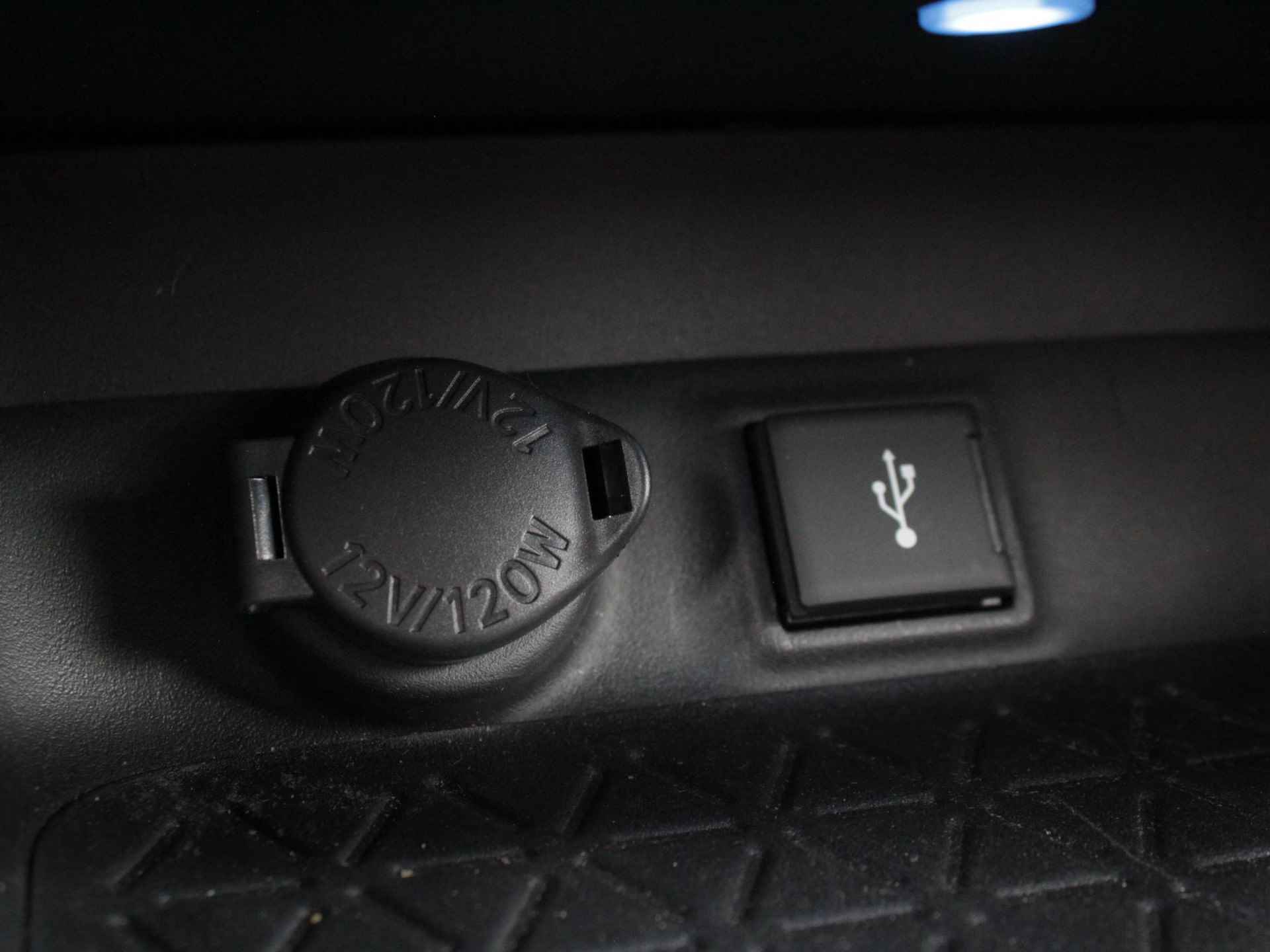 Toyota RAV4 2.5 Plug-in Hybrid Style Automaat | Adap. Cruise | Clima | Camera | Lm-Velgen - 23/34