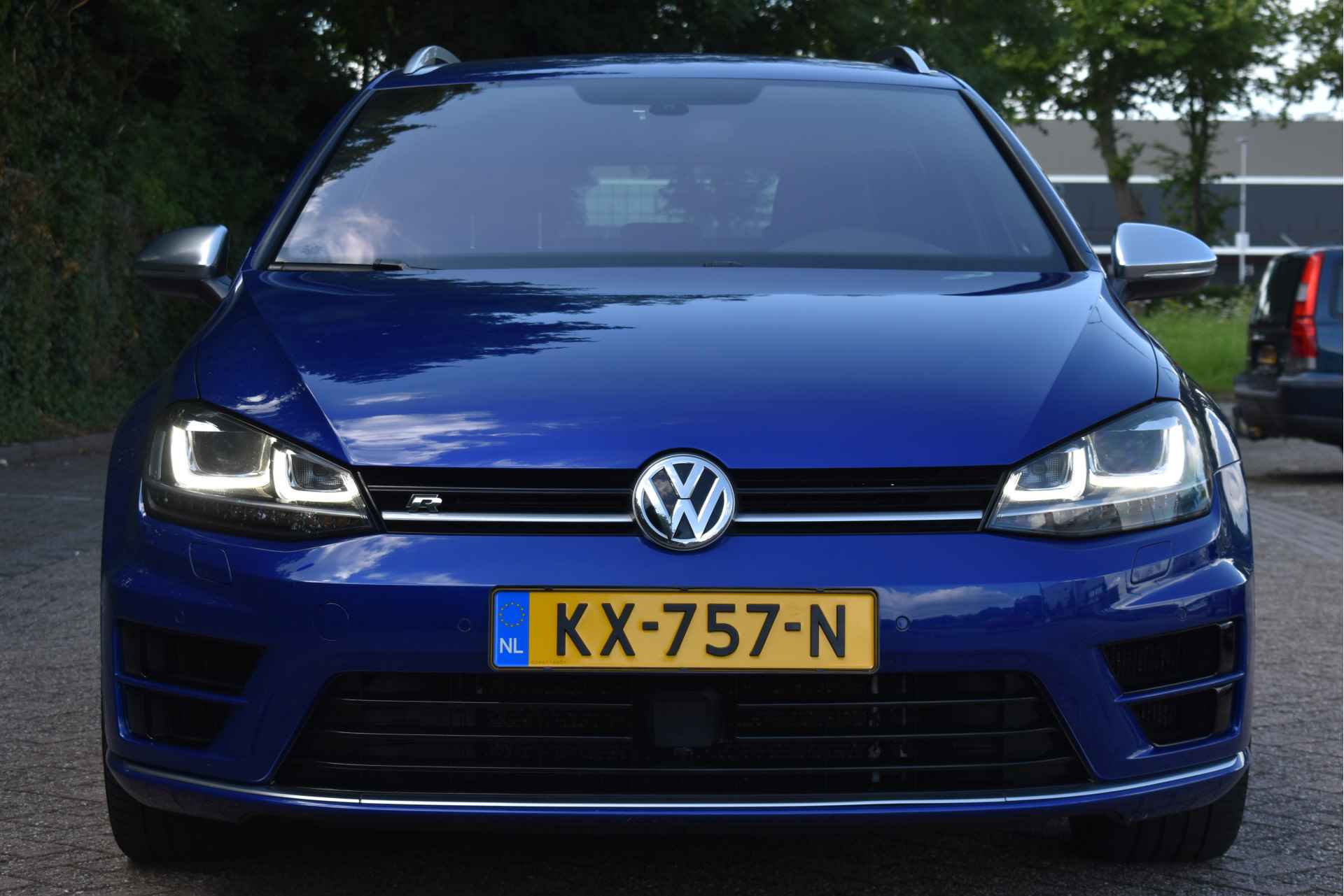 Volkswagen GOLF Variant 2.0 TSI R 4Motion 301 PK | NL-Auto | Carplay | Camera | Keyless | Leder | DAB | Afn.haak | Xenon - 31/76