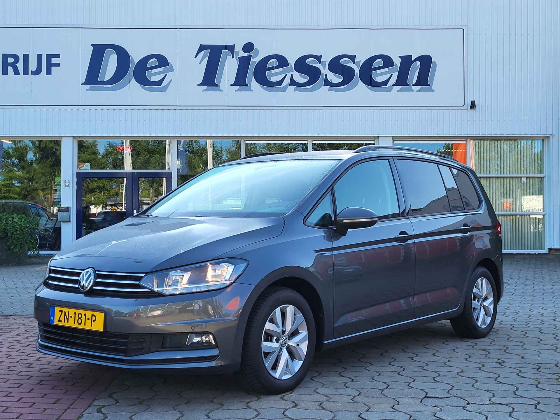 Volkswagen Touran 1.0 TSI 116PK Comfortline 7p, App connect, Adaptive cruise, Trekhaak, Rijklaar met beurt & garantie! - 3/35