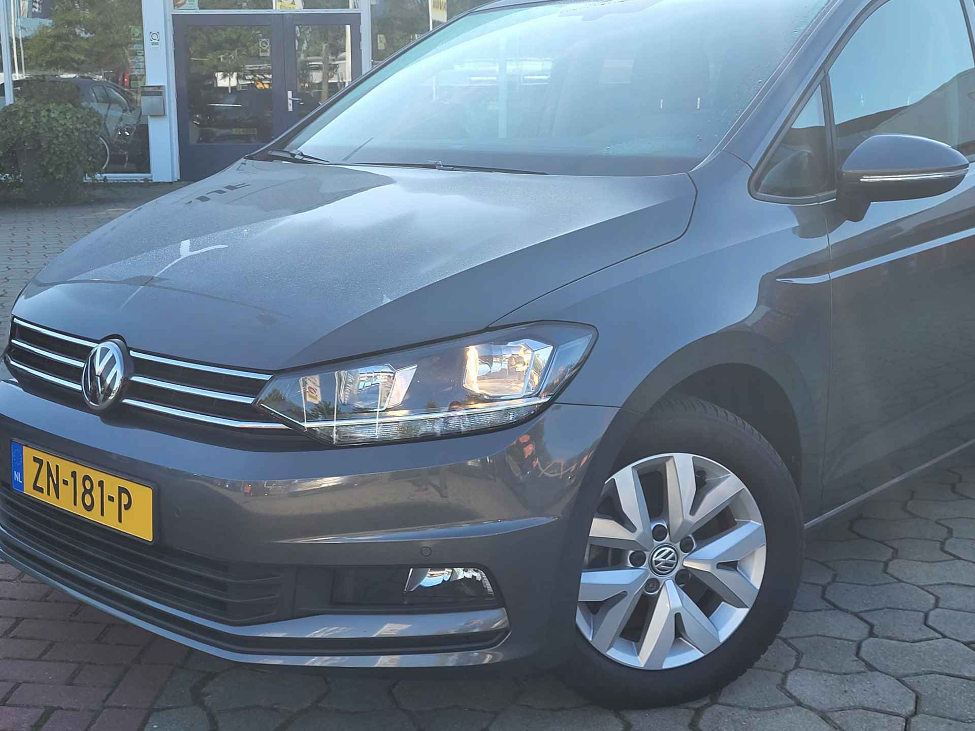 Volkswagen Touran 1.0 TSI 116PK Comfortline 7p, App connect, Adaptive cruise, Trekhaak, Rijklaar met beurt & garantie! - 8/35