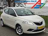 Lancia Ypsilon 0.9 TwinAir Opening Edition | Automaat