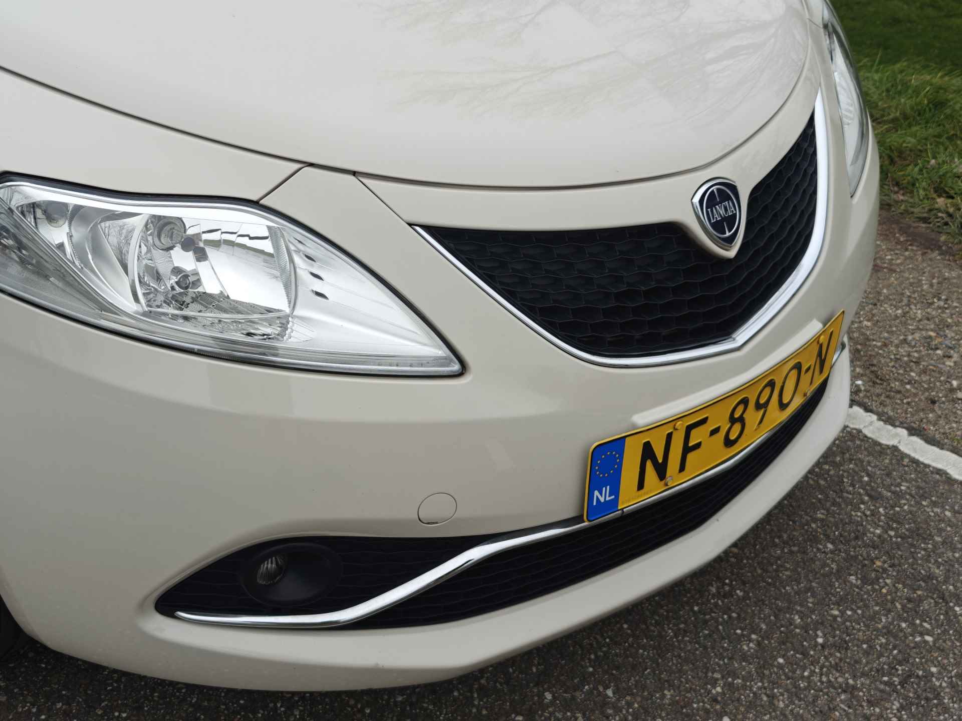 Lancia Ypsilon 0.9 TwinAir Opening Edition | Automaat - 14/36