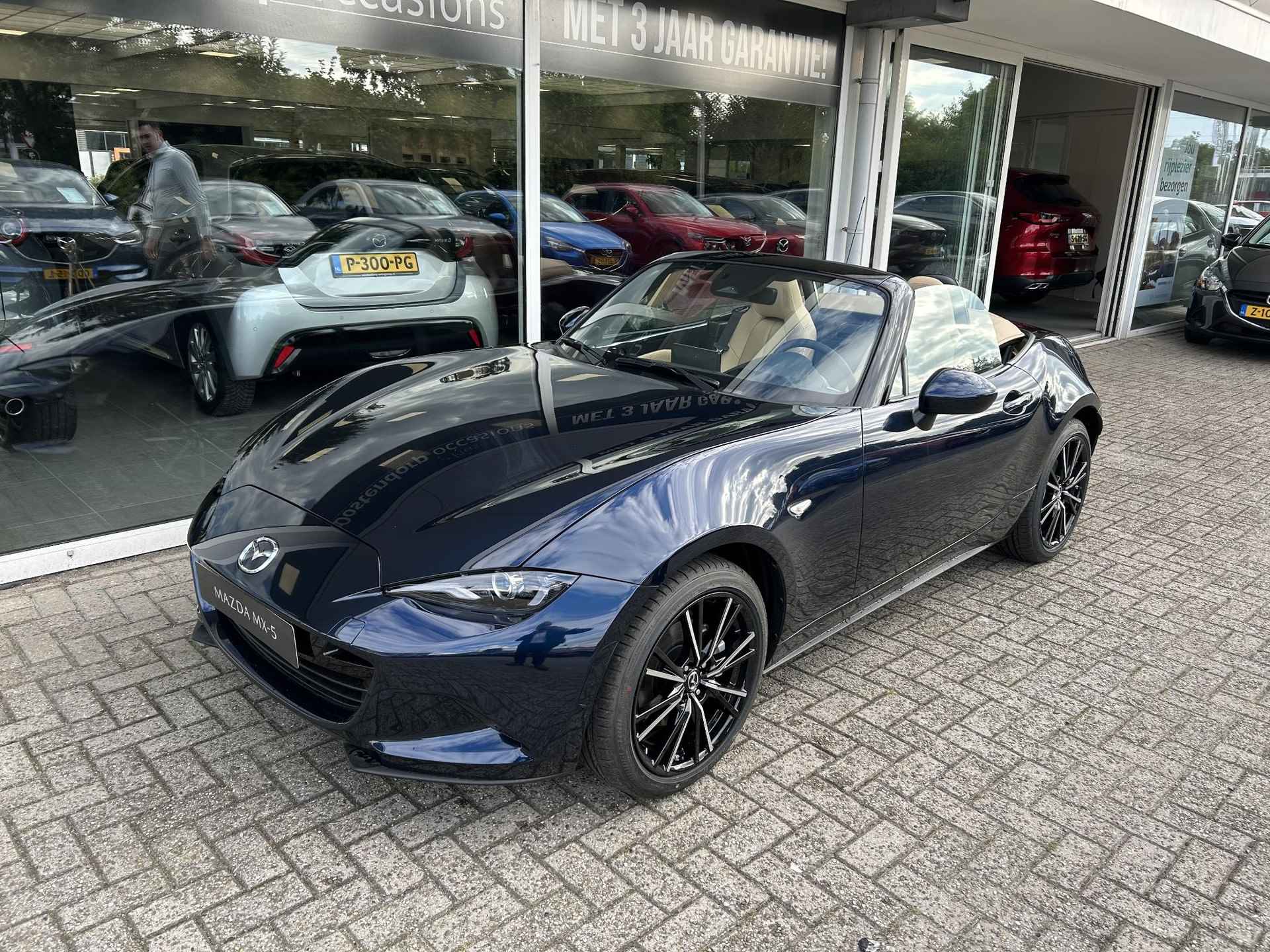 Mazda MX-5 2.0 SkyActiv-G 184 Kazari - 10/30