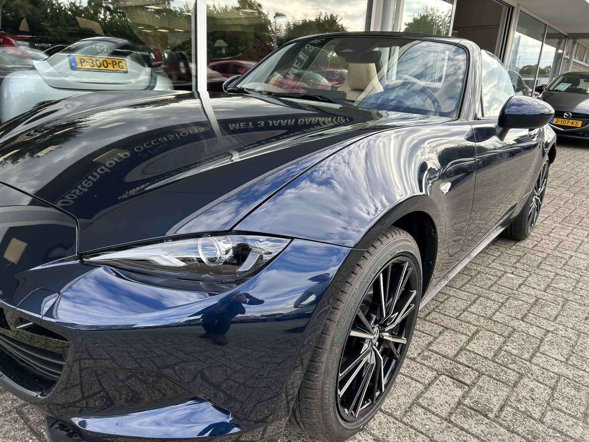 Mazda MX-5 2.0 SkyActiv-G 184 Kazari - 11/30