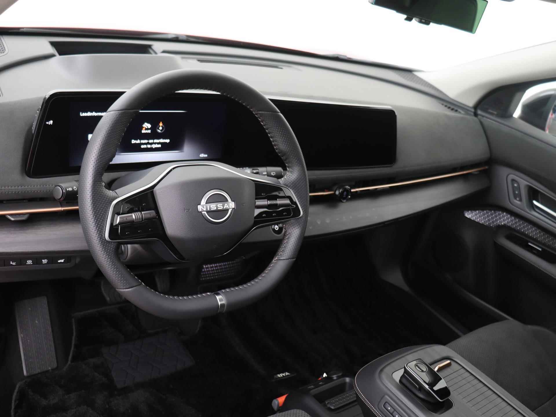 Nissan Ariya 87 kWh Evolve | Sunset Red | Duo-Tone | Panoramadak | Stoelventilatie - 4/31