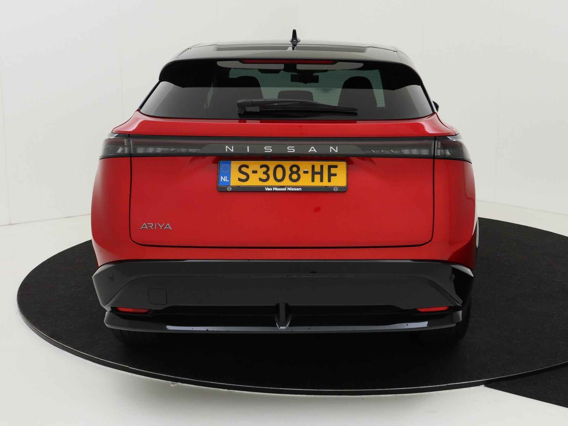 Nissan Ariya 87 kWh Evolve | Sunset Red | Duo-Tone | Panoramadak | Stoelventilatie - 8/31