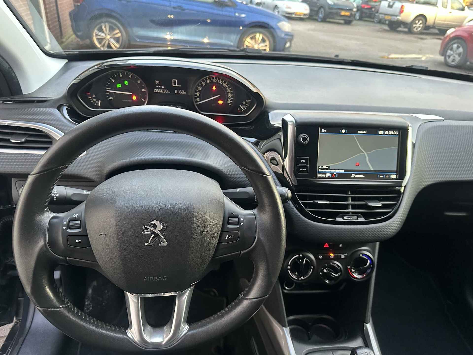 Peugeot 2008 1.2 PureTech TH/NAVI/CARPLAY *ALL-IN PRIJS* - 13/26