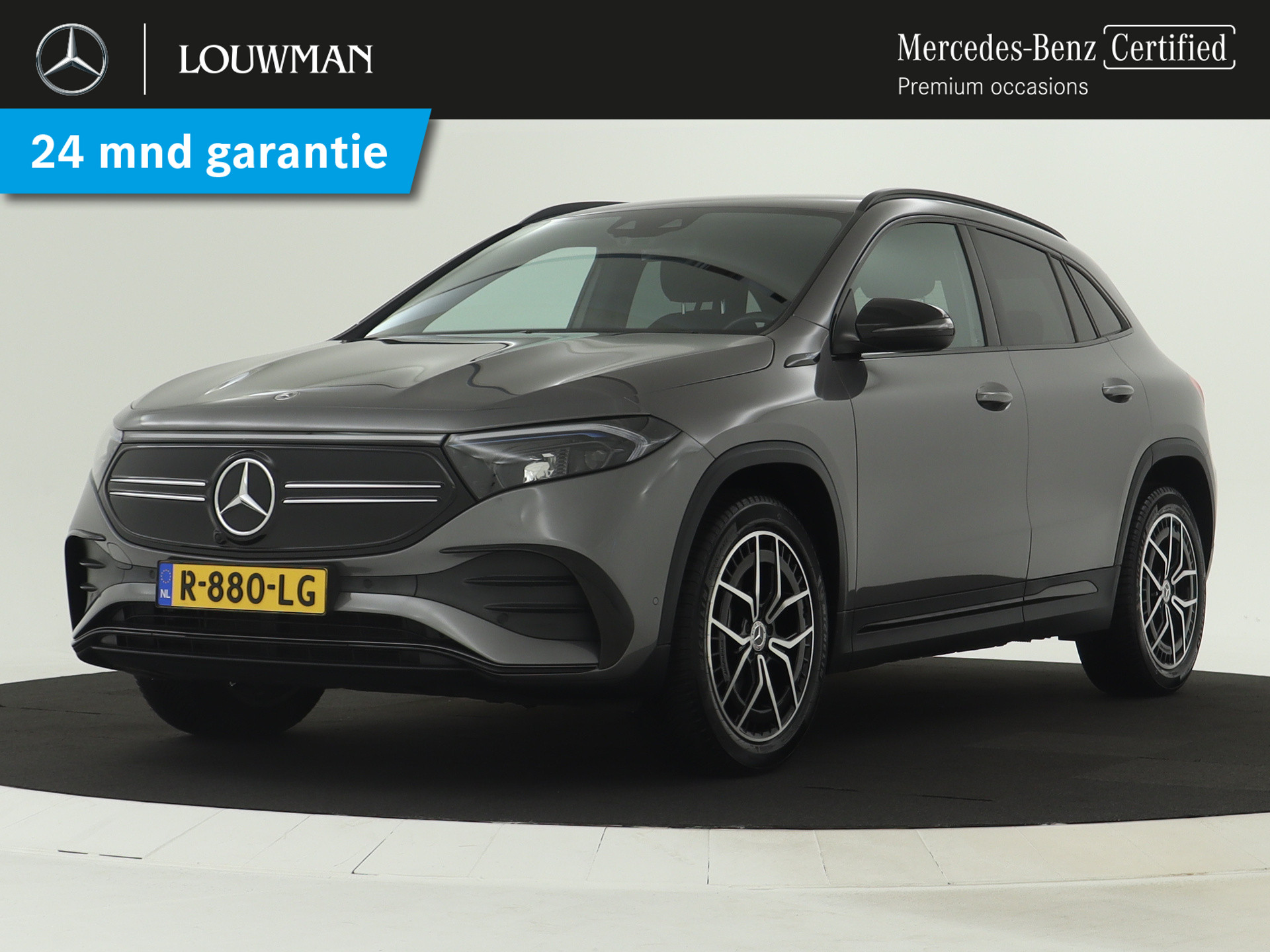 Mercedes-Benz EQA 250 AMG Line 67 kWh | Achteruitrijcamera | Nightpakket | Sfeerverlichting | Apple Carplay | Inclusief 24 maanden MB Certified garantie voor Europa.