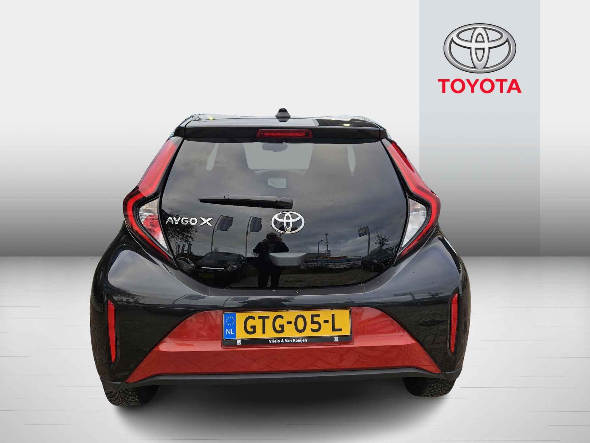 Toyota Aygo X 1.0 VVT-i MT Pulse Navigatie By App | Car play | Camera | Stoelverwarming | Cruise control | LM-Velgen | Electr Ramen ( Vestiging - Vianen Tel: 0347-371248 ) - 7/36