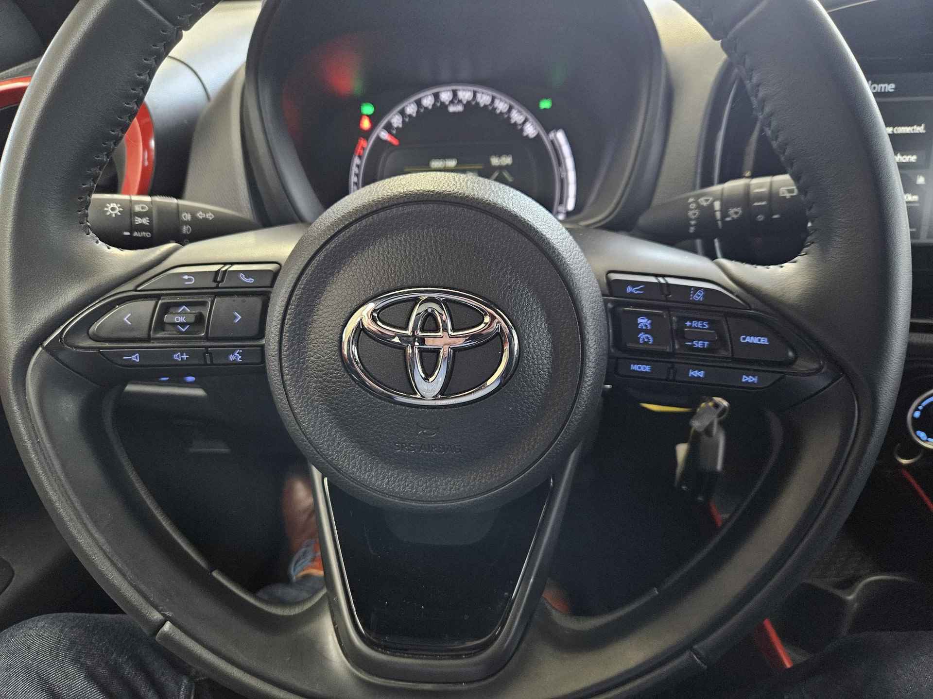 Toyota Aygo X 1.0 VVT-i MT Pulse Navigatie By App | Car play | Camera | Stoelverwarming | Cruise control | LM-Velgen | Electr Ramen ( Vestiging - Vianen Tel: 0347-371248 ) - 13/36