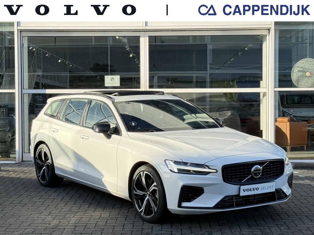 Volvo V60 T6 Recharge 398PK Ultimate Dark| Panodak| Adap.Cruise| 360Camera