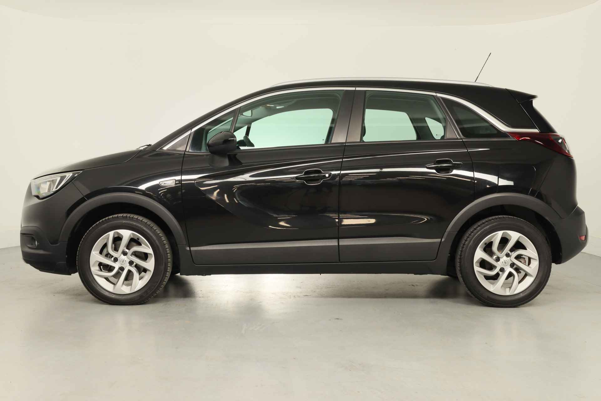 Opel Crossland X 1.2 Turbo Innovation 110 Pk | Navigatie | Climate Control | Half Leder | Keyless | Parkeersensoren | Lichtmetalen Velgen - 4/27