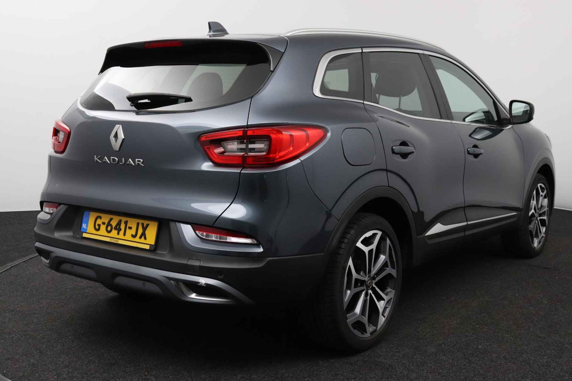 Renault Kadjar 1.3 TCe 140 EDC Intens | Panoramadak | Bose audio | Stoelverwarming - 3/34