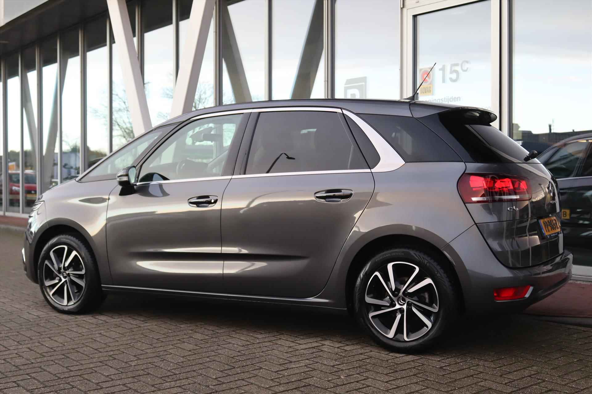 Citroen C4 Picasso 1.2 Puretech 130PK AUTOMAAT FEEL Navi | Camera | Afn. Trekhaak |  Clima | Apple Carplay | Nieuwstaat | - 3/51