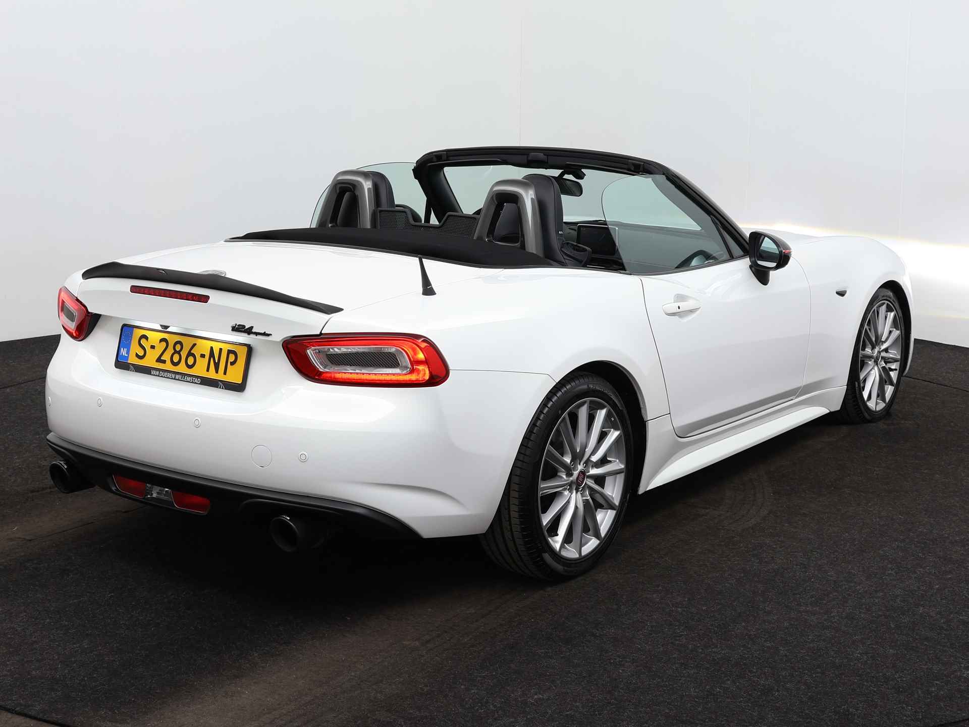 Fiat Spider 1.4 MultiAir Turbo Lusso Pack Premium/Visibility , Bose, Leder, Camera - 5/23