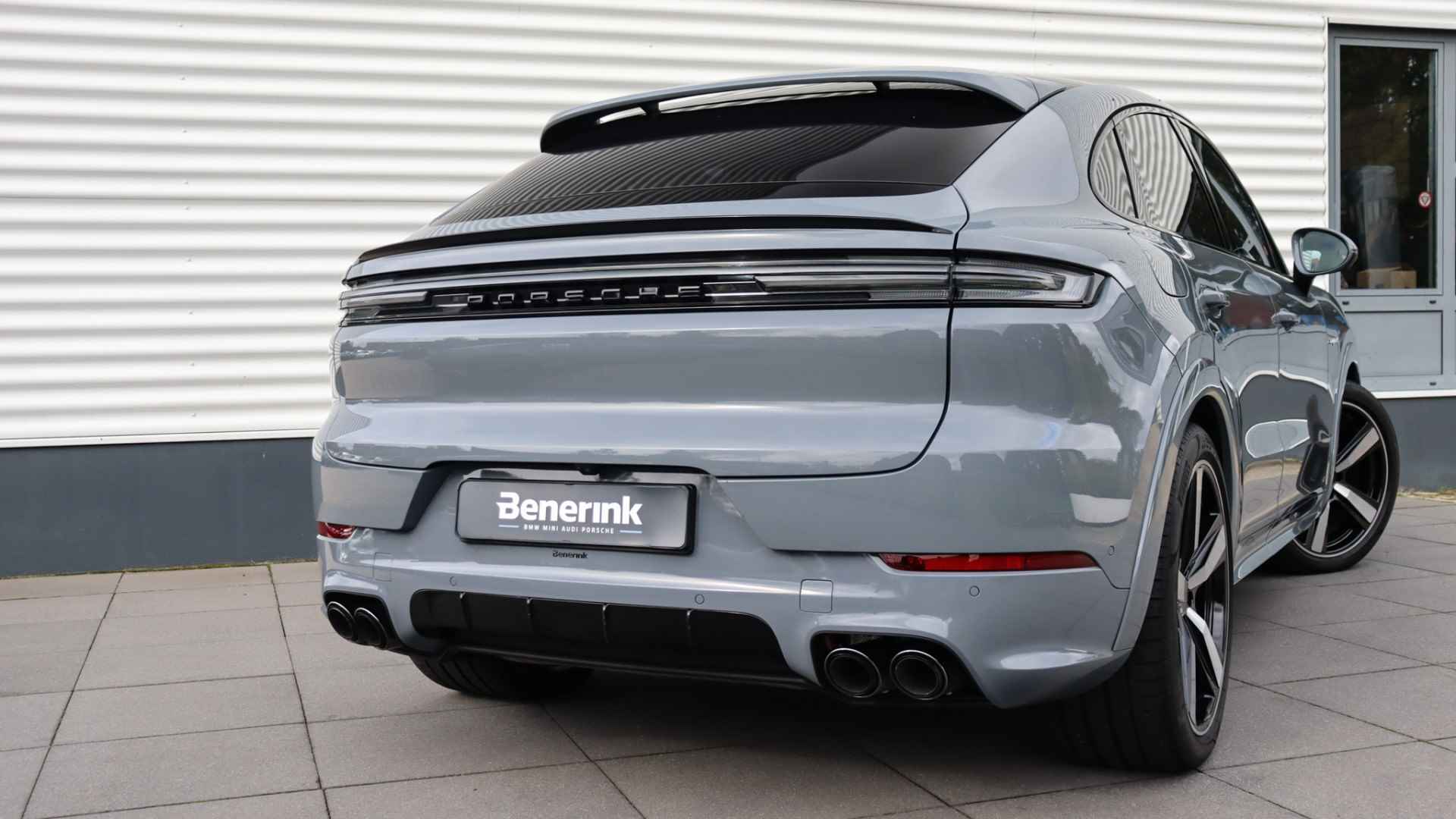 Porsche Cayenne Coupé 3.0 E-Hybrid SportDesign | Stoelventilatie | Head-up | Achterasbesturing | Soft-Close | BOSE Sound | Trekhaak - 24/44