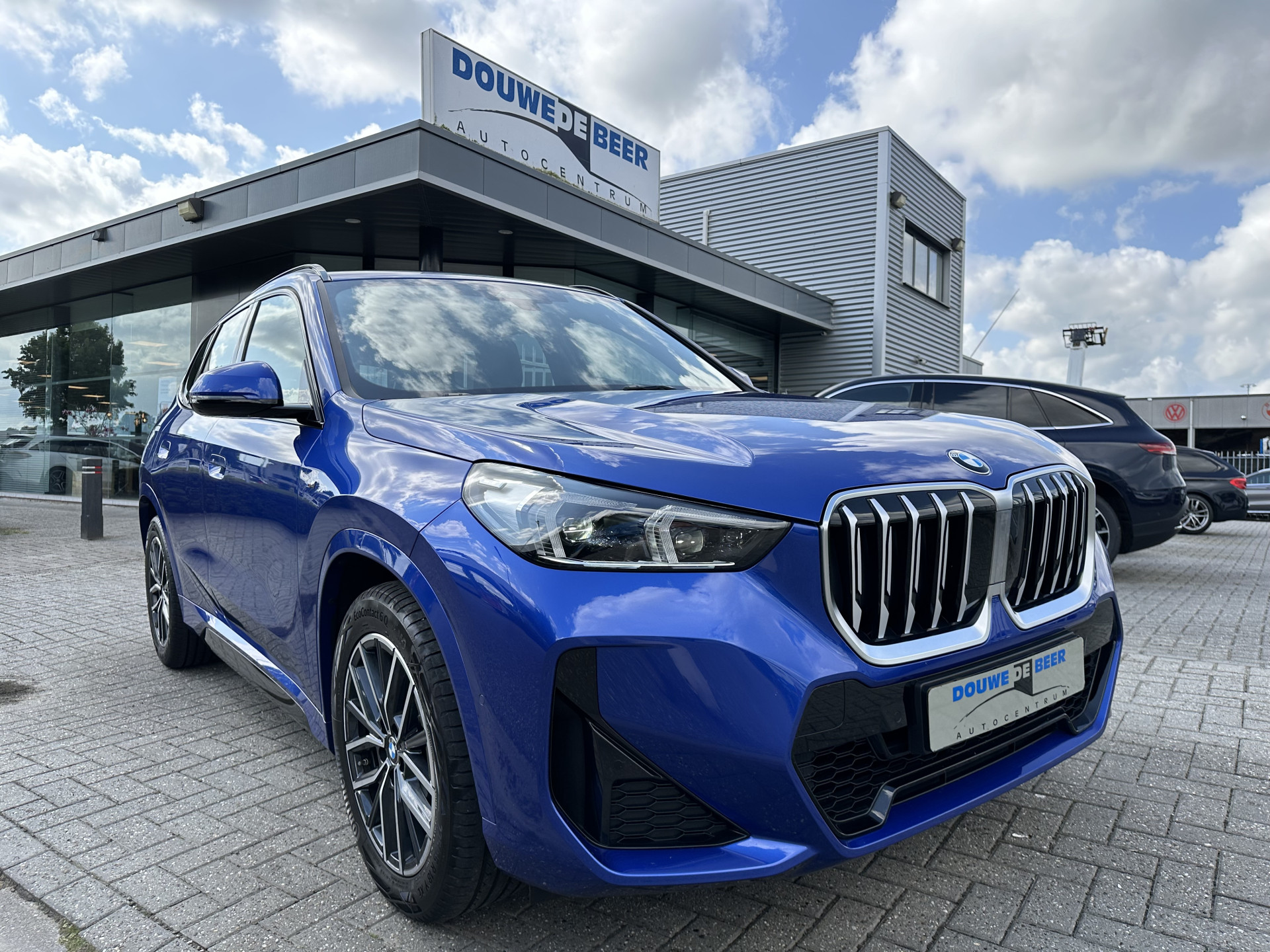 BMW X1 sDrive18i M-sport Trekhaak|Memory|Keyless|LED|Adapt.onderstel