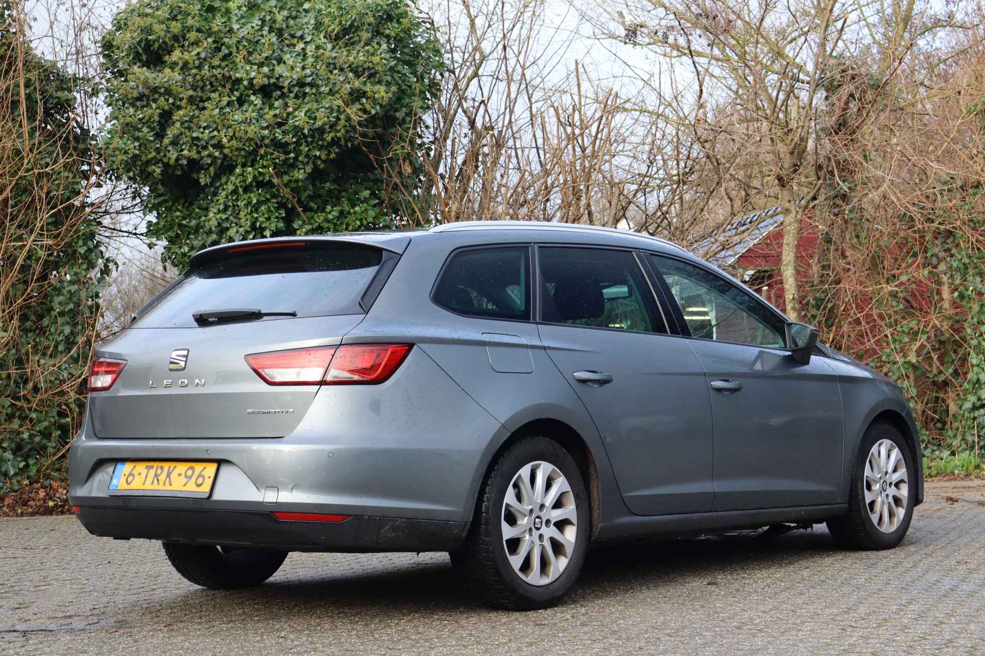 SEAT León ST 1.6 TDI Style Business Ecomotive NL-Auto!! Led verlichting I Climate I Nav -- A.S. ZONDAG GEOPEND VAN 11.00 T/M 15.30 -- - 3/30