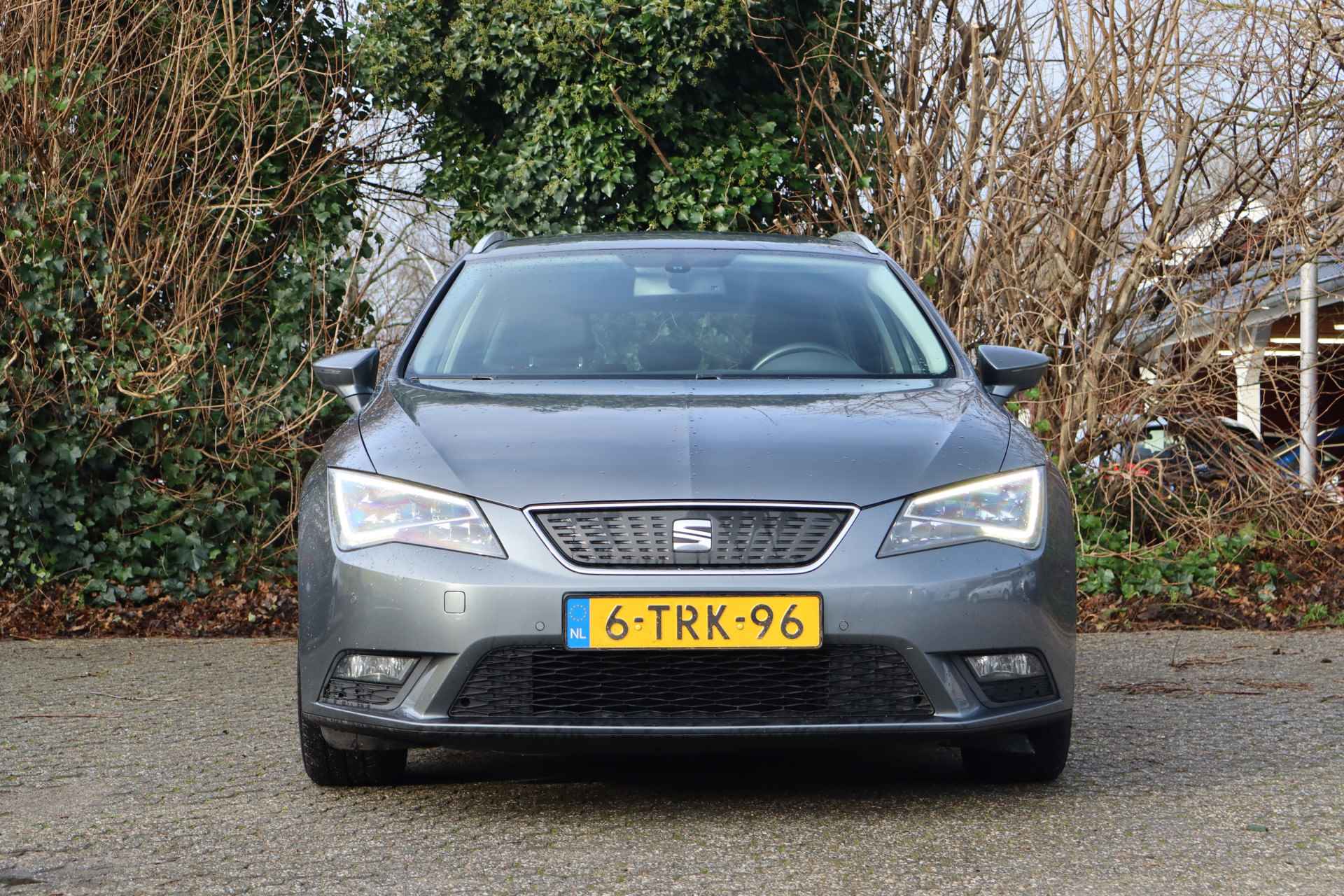 SEAT León ST 1.6 TDI Style Business Ecomotive NL-Auto!! Led verlichting I Climate I Nav -- A.S. ZONDAG GEOPEND VAN 11.00 T/M 15.30 -- - 5/30