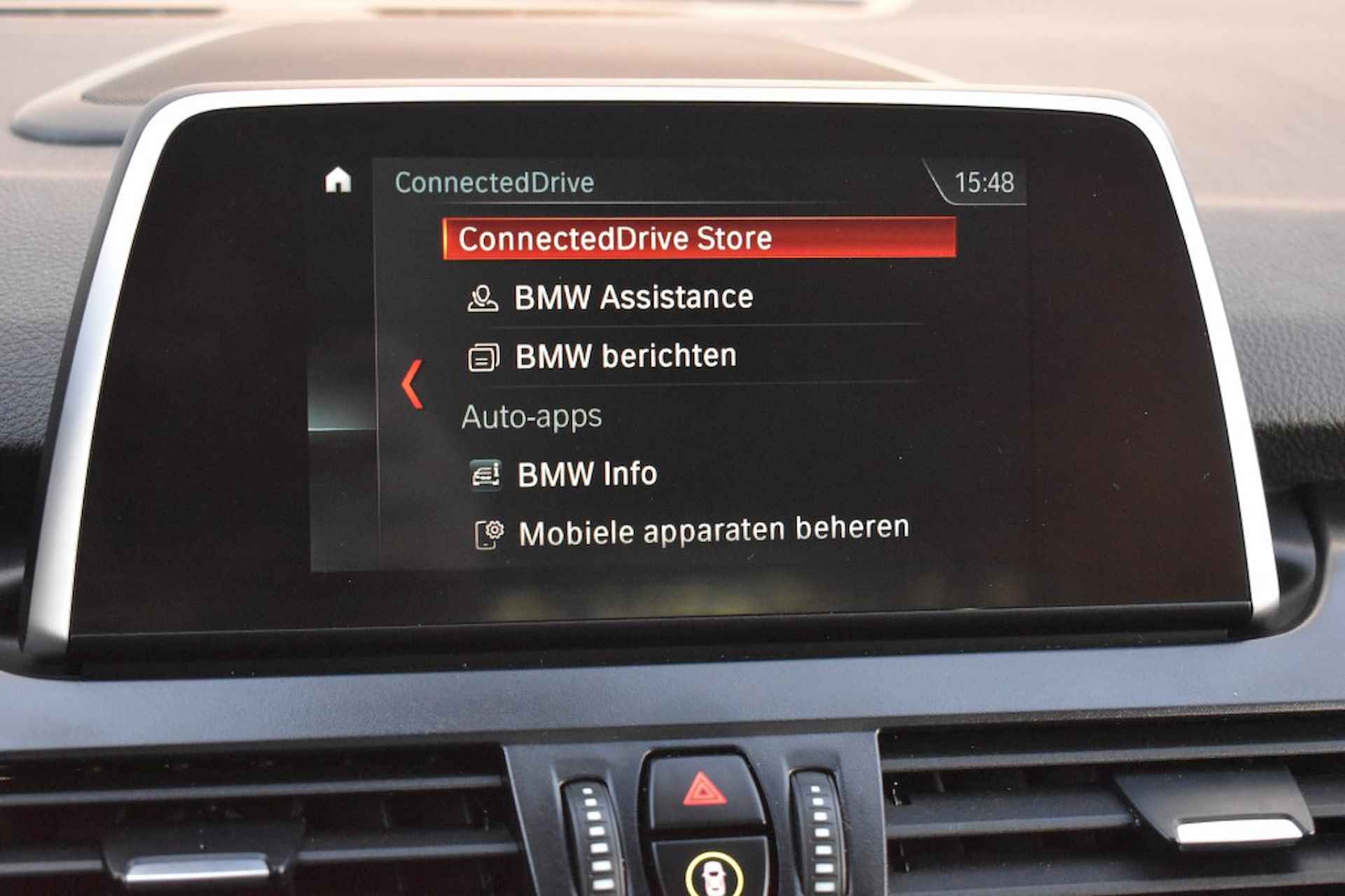 BMW 2-serie Active Tourer 225XE PHEV IPERFORMANCE / LEDER / P. DAK / HARMAN KARDON - 35/48