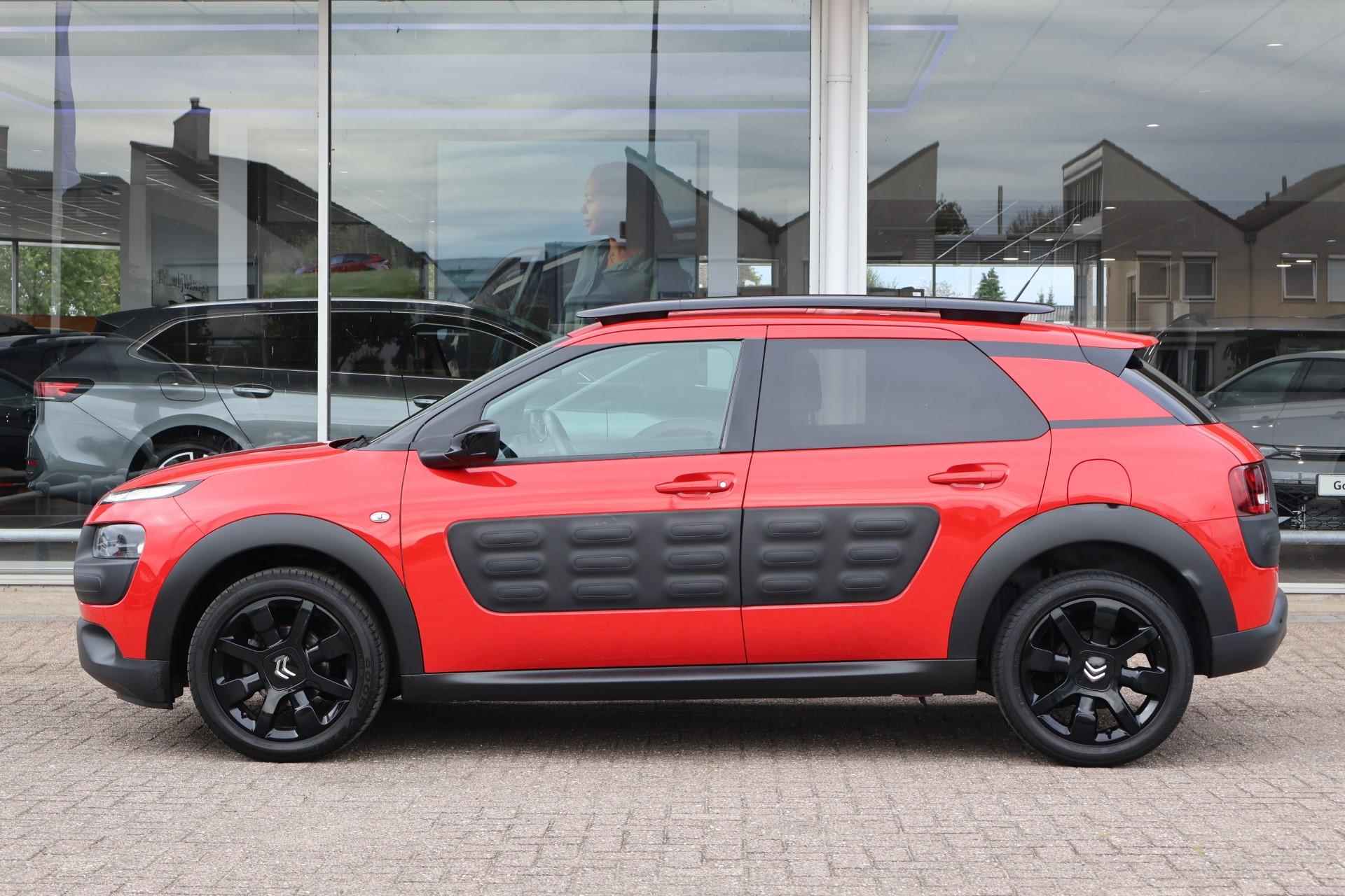 Citroen C4 Cactus 1.2 82pk Shine | Camera | Navigatie | Cruise Control | Climate Control - 13/26