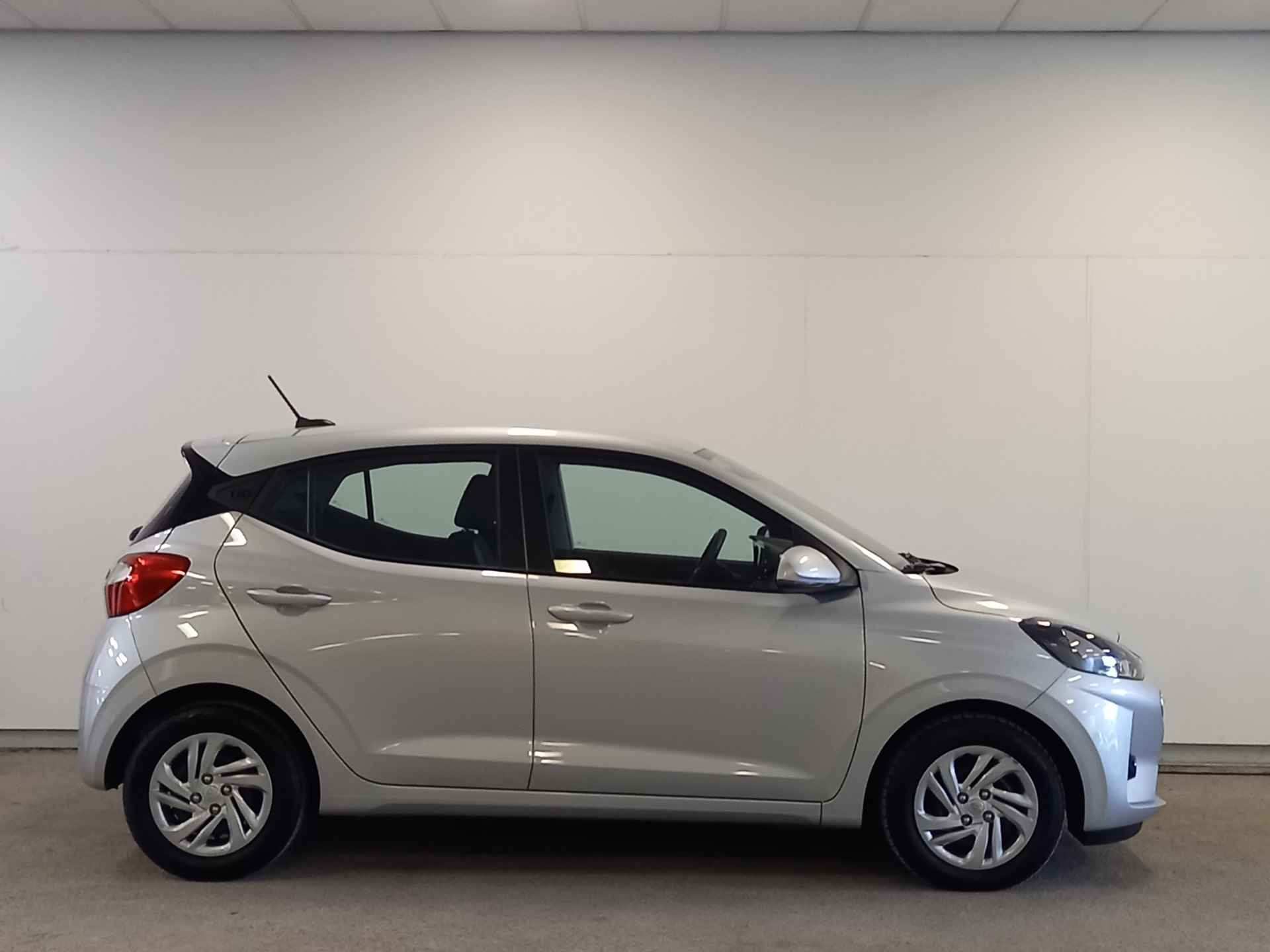 Hyundai i10 1.0 Comfort | Cruise Control | Airco | Apple Carplay - 24/34